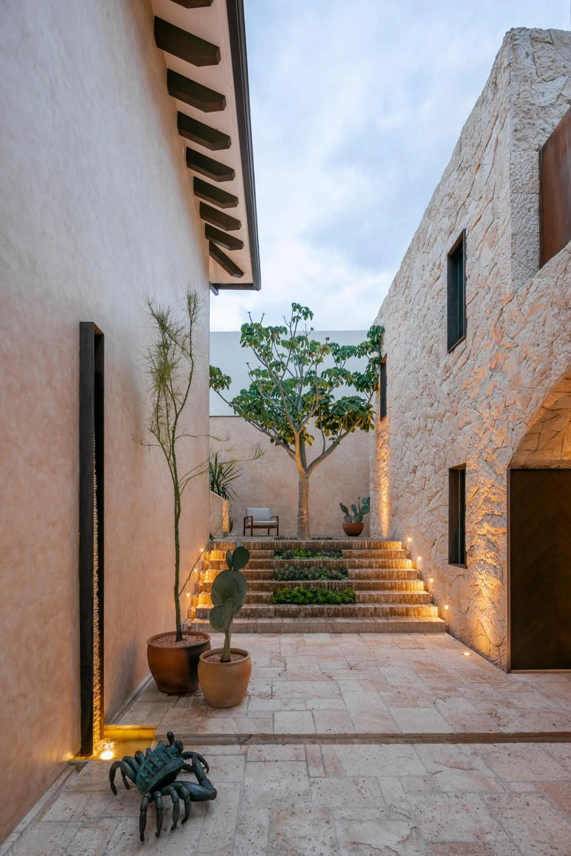 Property building in Hotel Casa Santo Origen