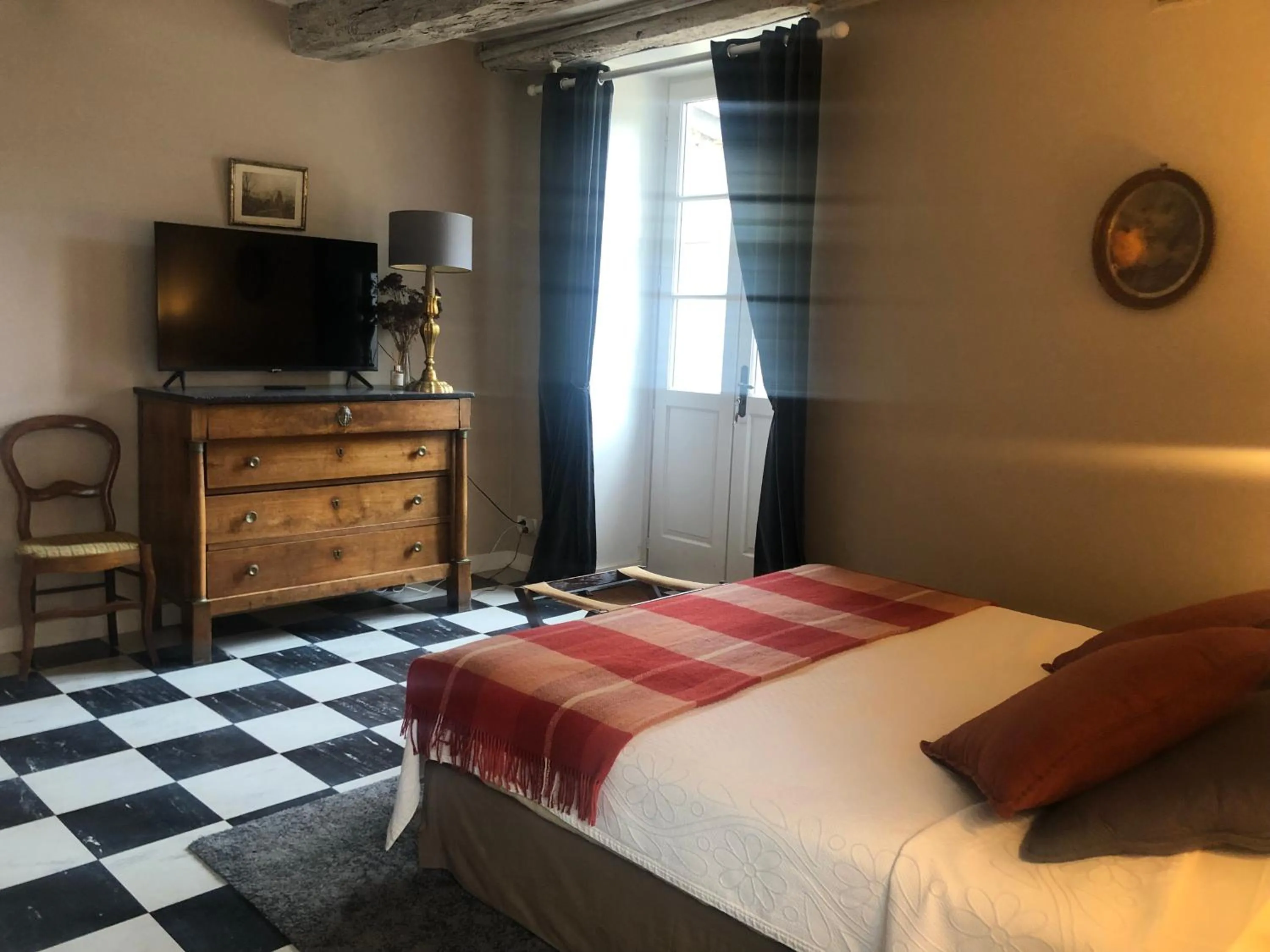 Bed in La Maison des Gardes - Chambres d'hôtes