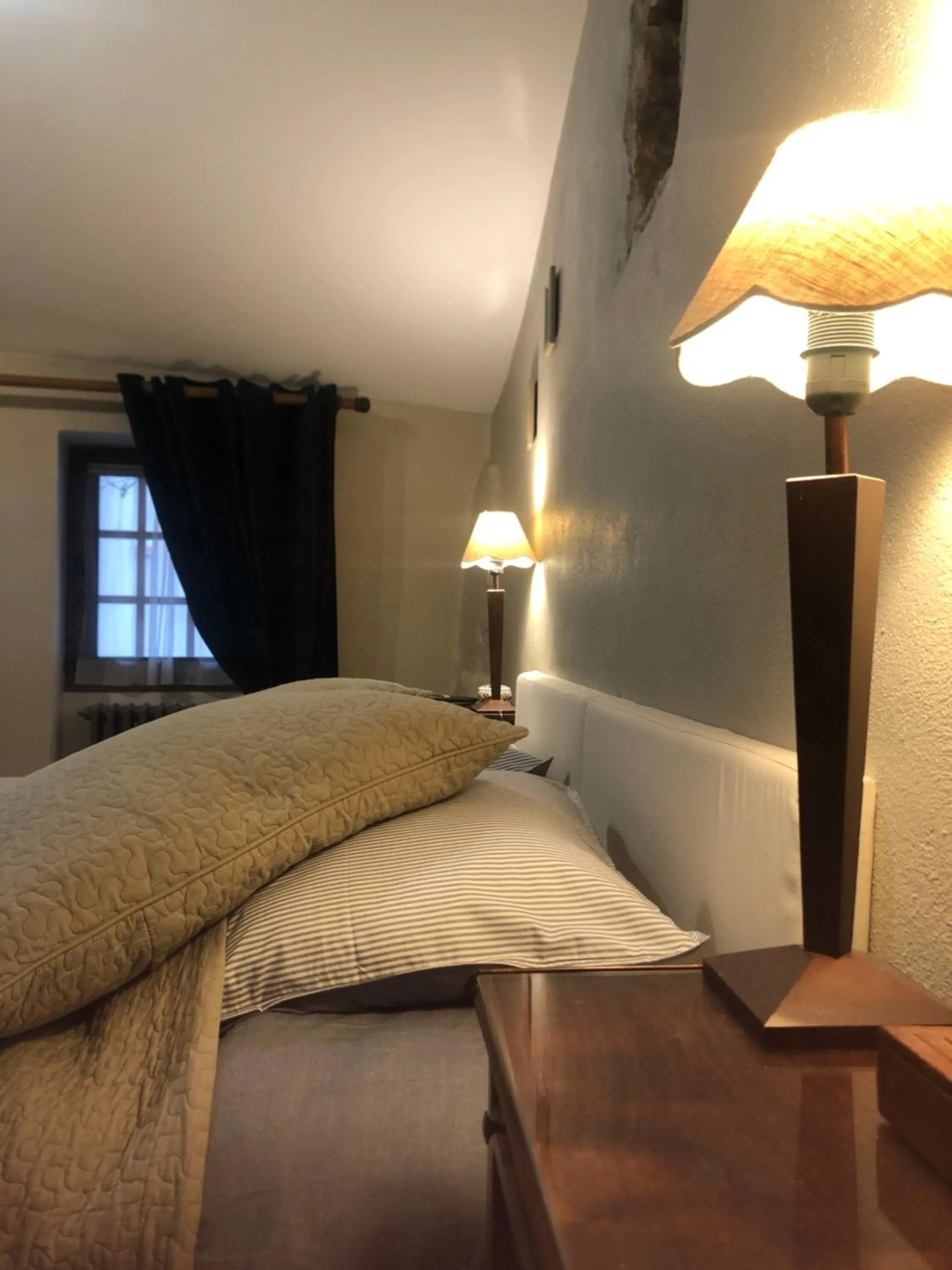 Bed in La Maison des Gardes - Chambres d'hôtes