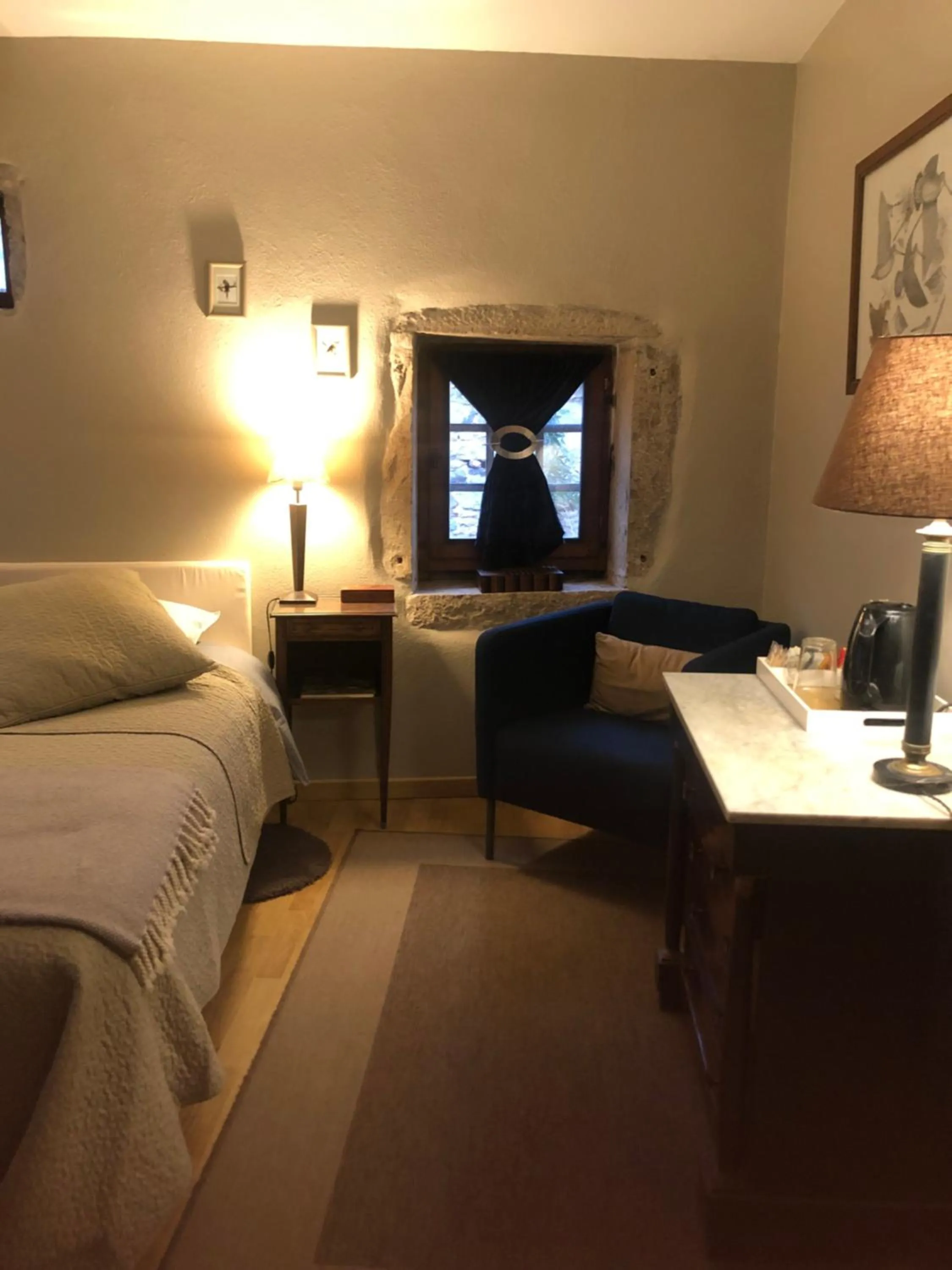 Bed in La Maison des Gardes - Chambres d'hôtes