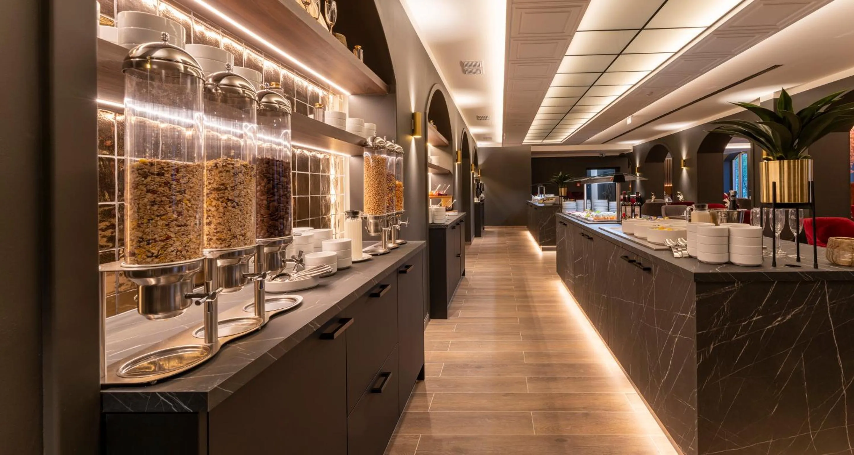 Buffet breakfast in PLAZA Premium Columbus Bremen