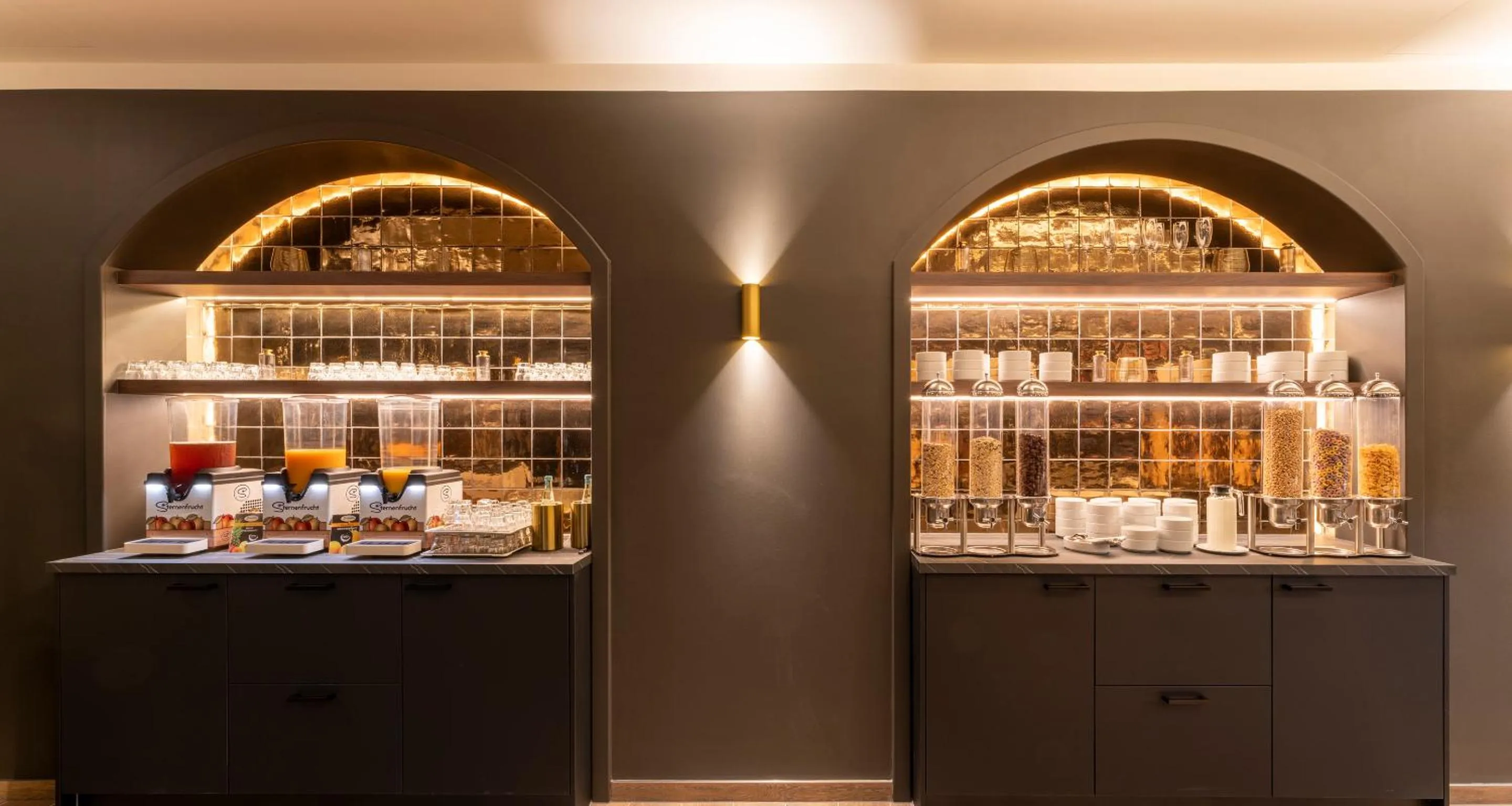 Buffet breakfast in PLAZA Premium Columbus Bremen