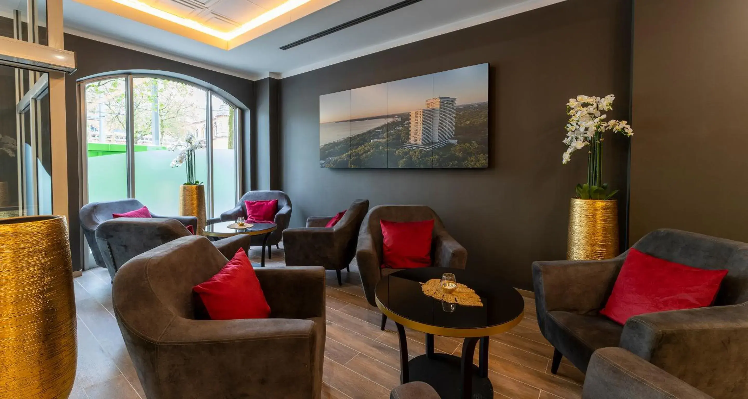 Lobby or reception in PLAZA Premium Columbus Bremen Lobby or reception in PLAZA Premium Columbus Bremen