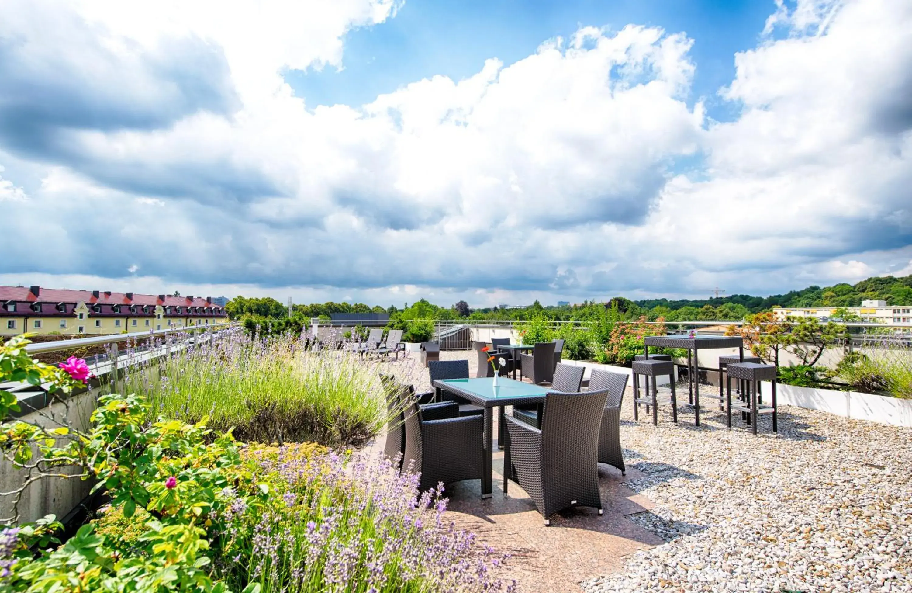 Property building in Leonardo Hotel München City West Property building in Leonardo Hotel München City West