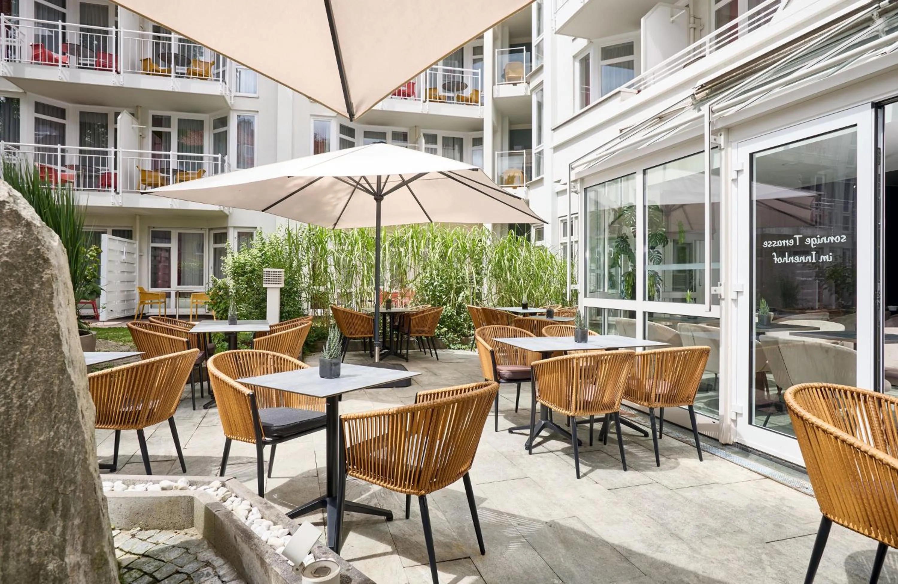 Balcony/Terrace in Leonardo Hotel München City West