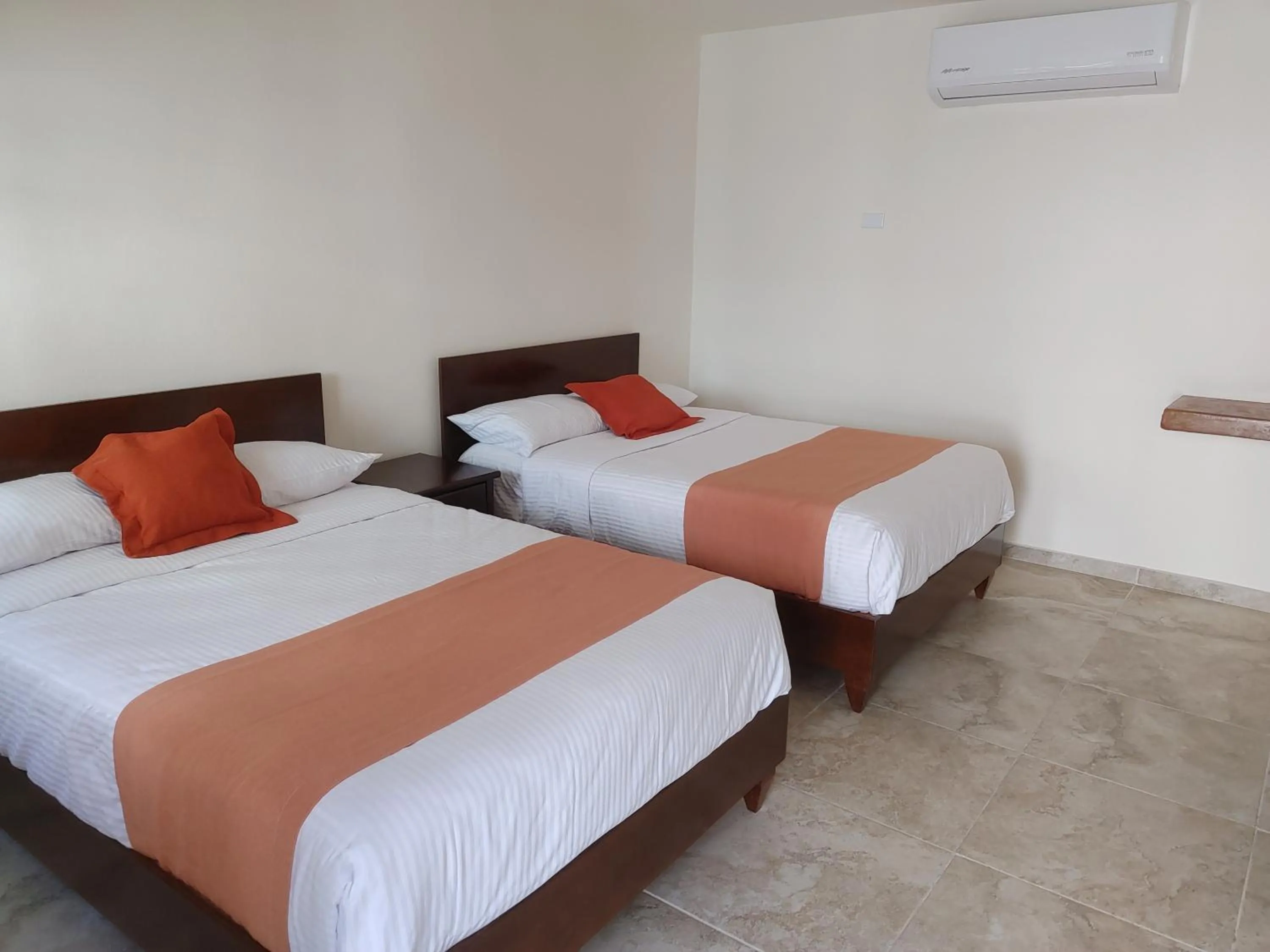 Bed in Hotel Lorimar