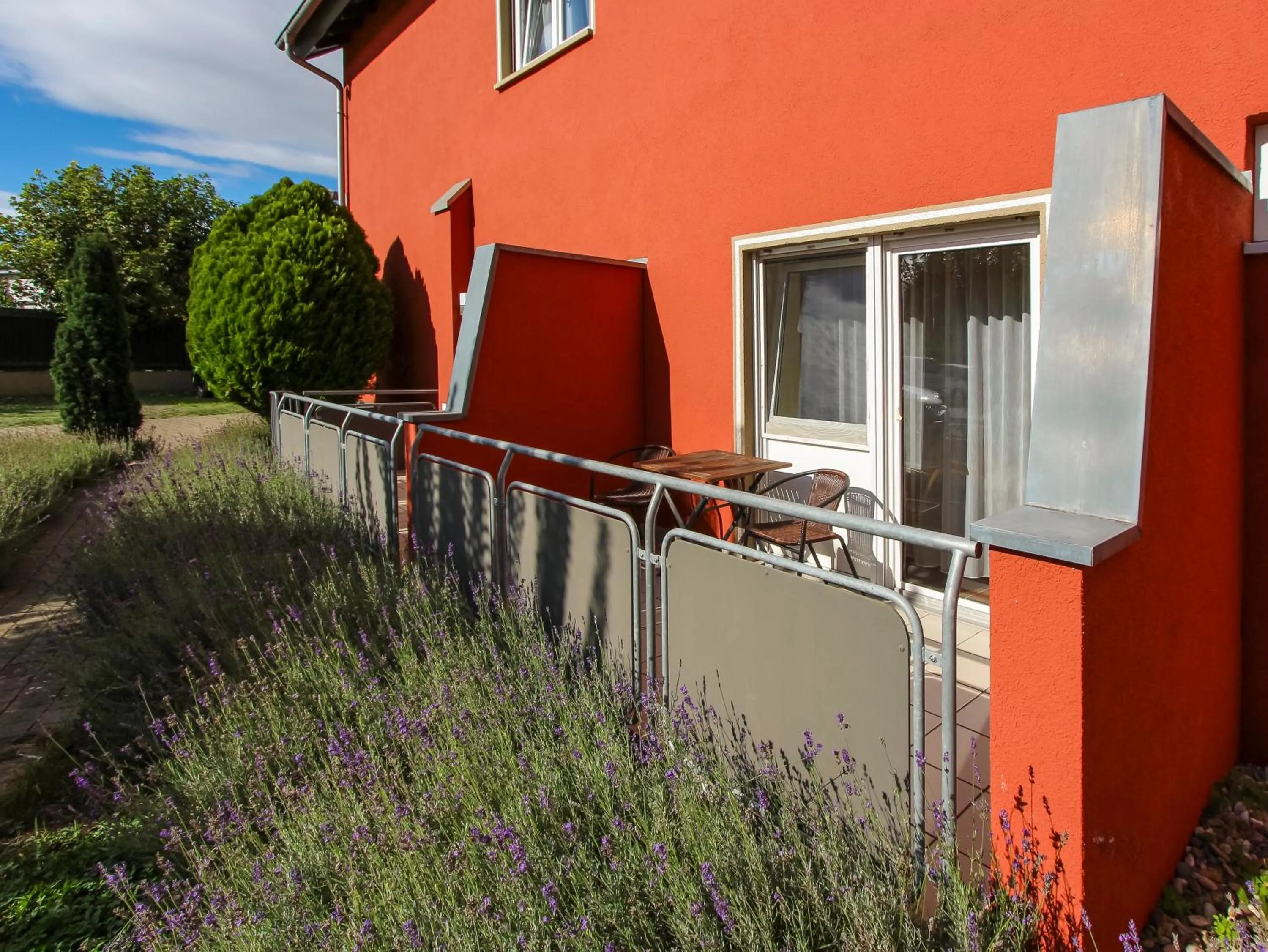 Property building in Hotel Löwen Garni - B&B