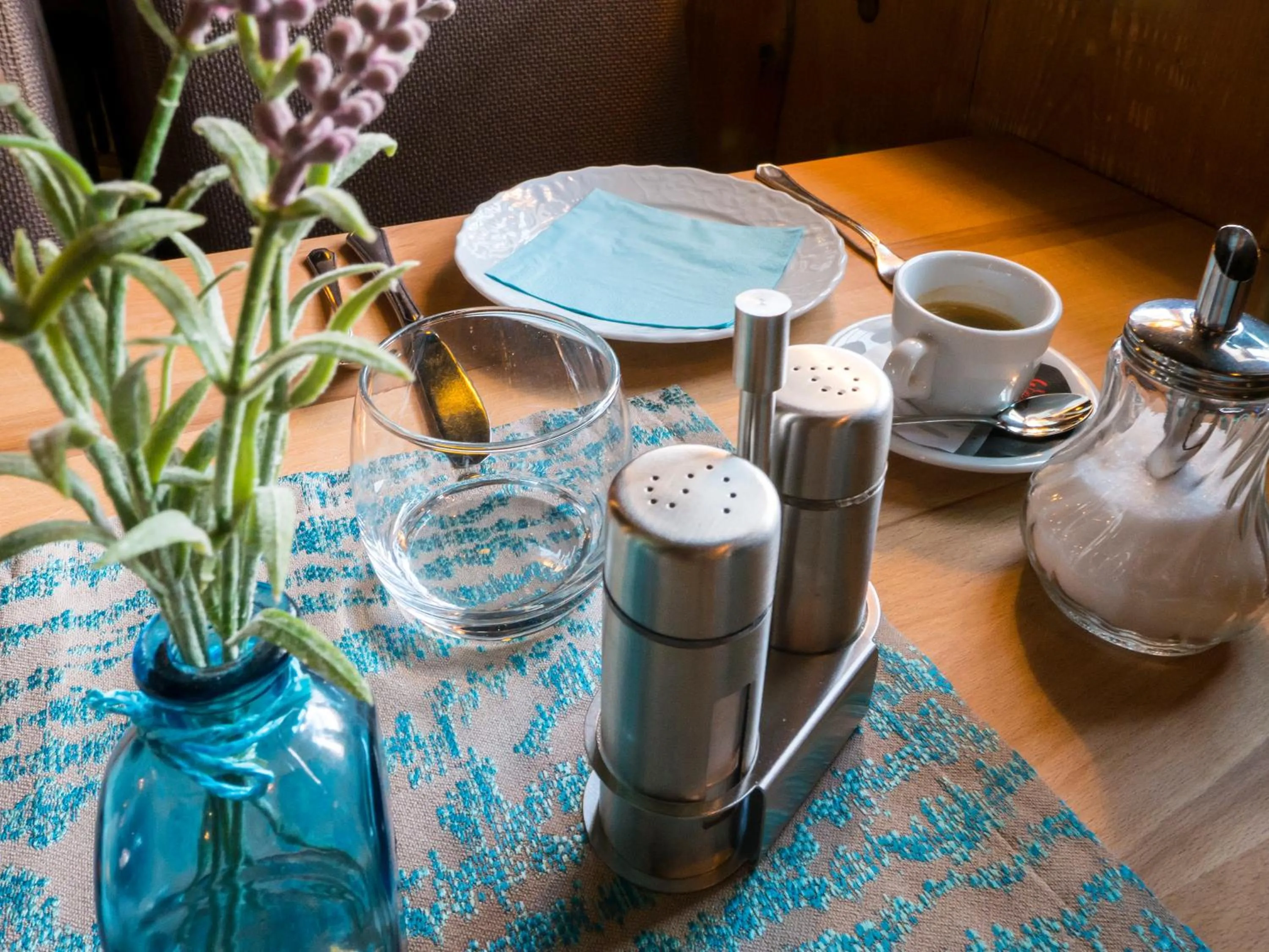 Breakfast in Hotel Löwen Garni - B&B