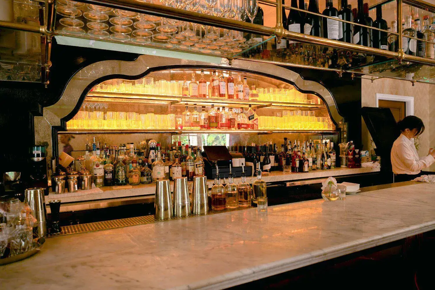 Lounge or bar in Cara Hotel Lounge or bar in Cara Hotel