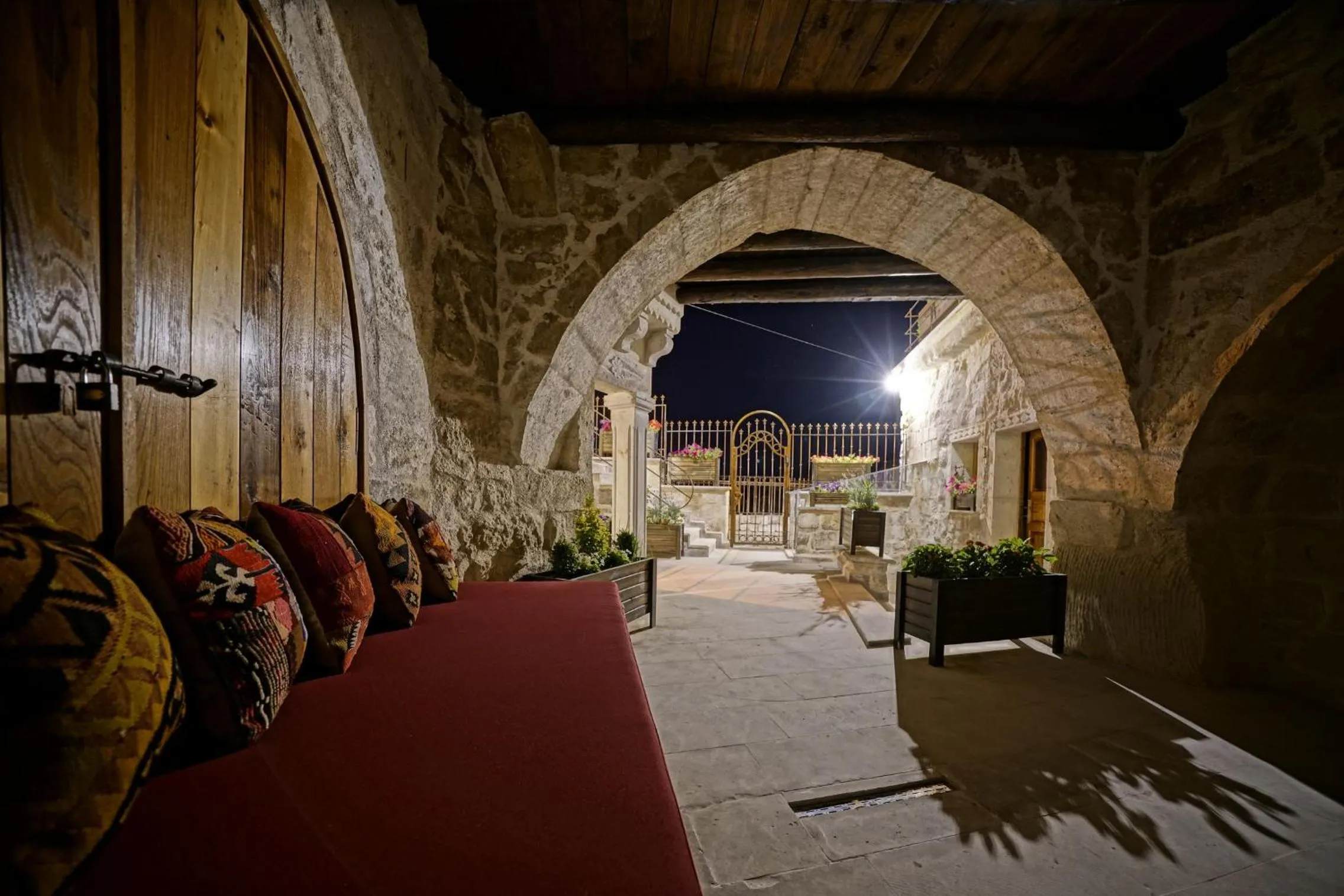 Patio in Vigneron Cave Hotel