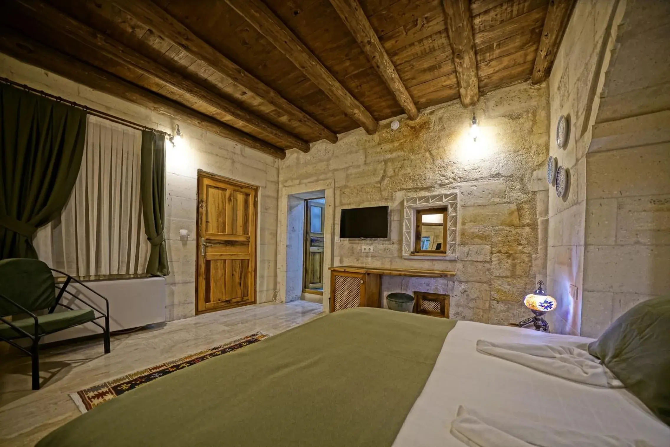 Bedroom, Bed in Vigneron Cave Hotel Bedroom, Bed in Vigneron Cave Hotel