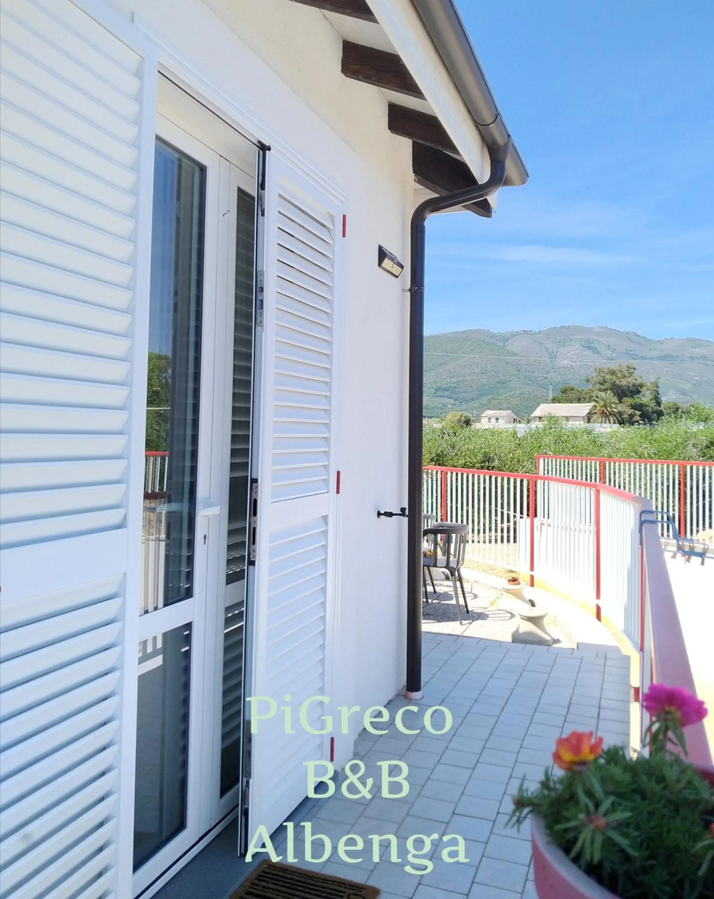 Facade/entrance in PiGreco