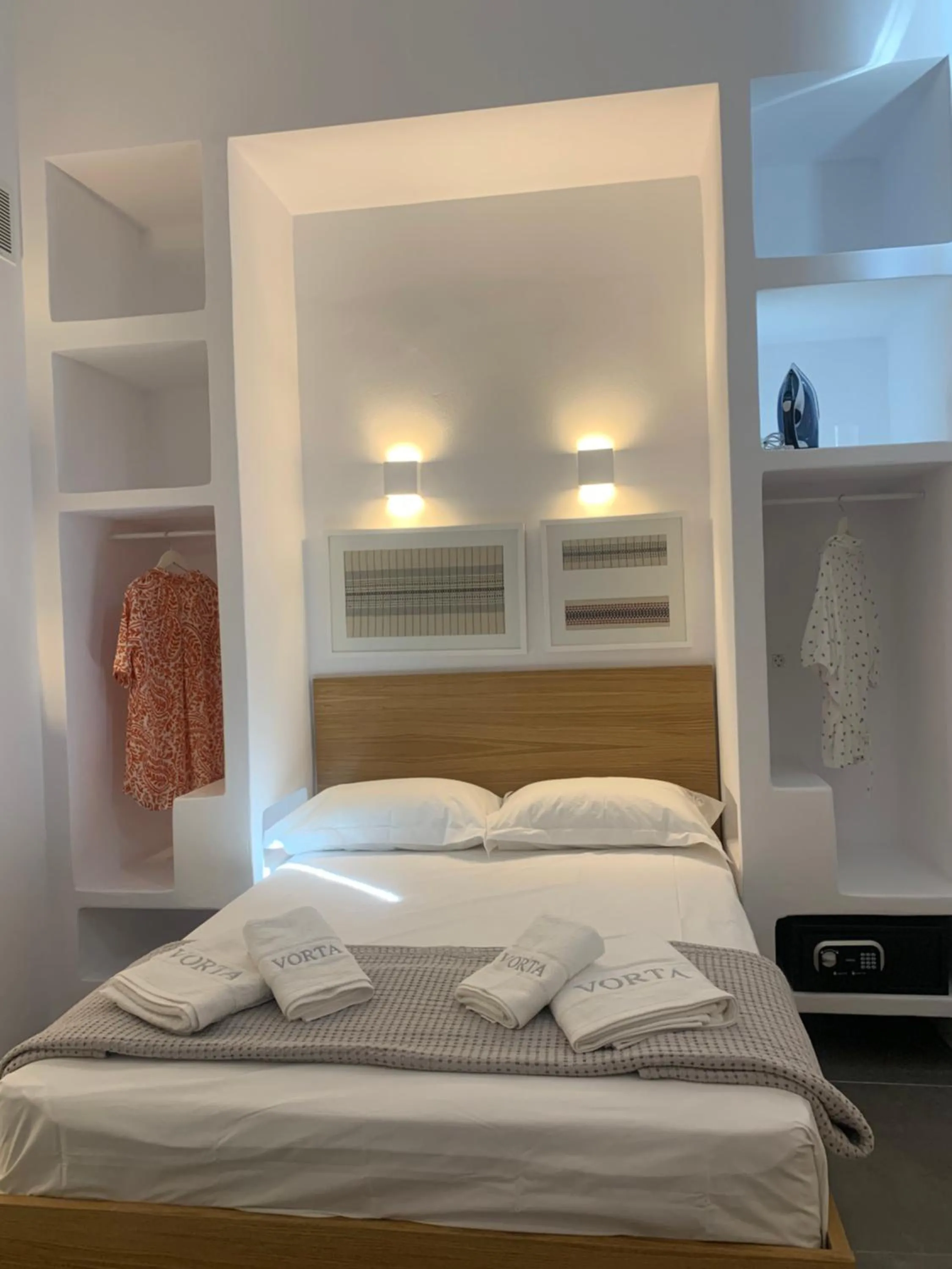 Bed in Vorta Naxos