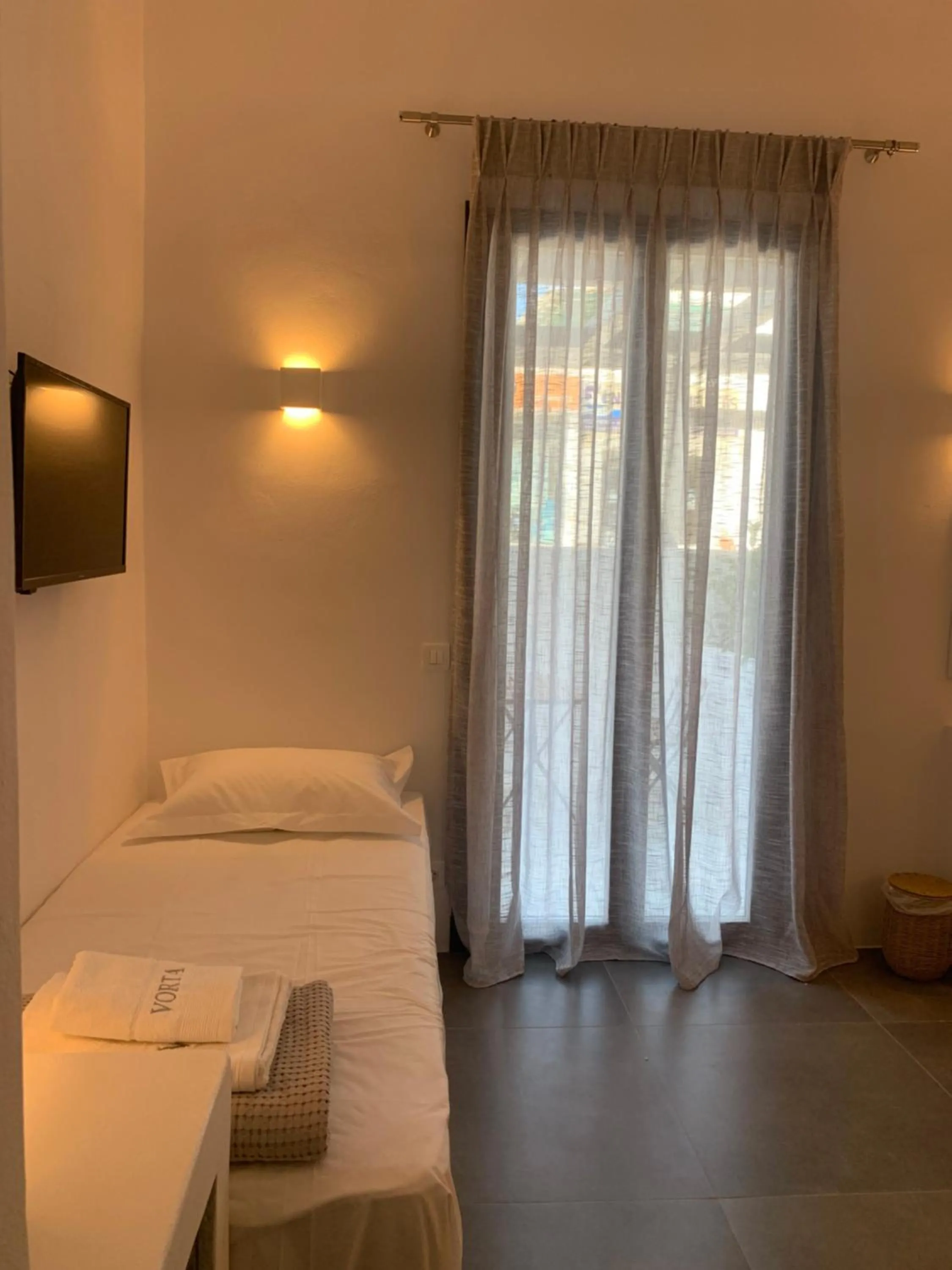 Bed in Vorta Naxos