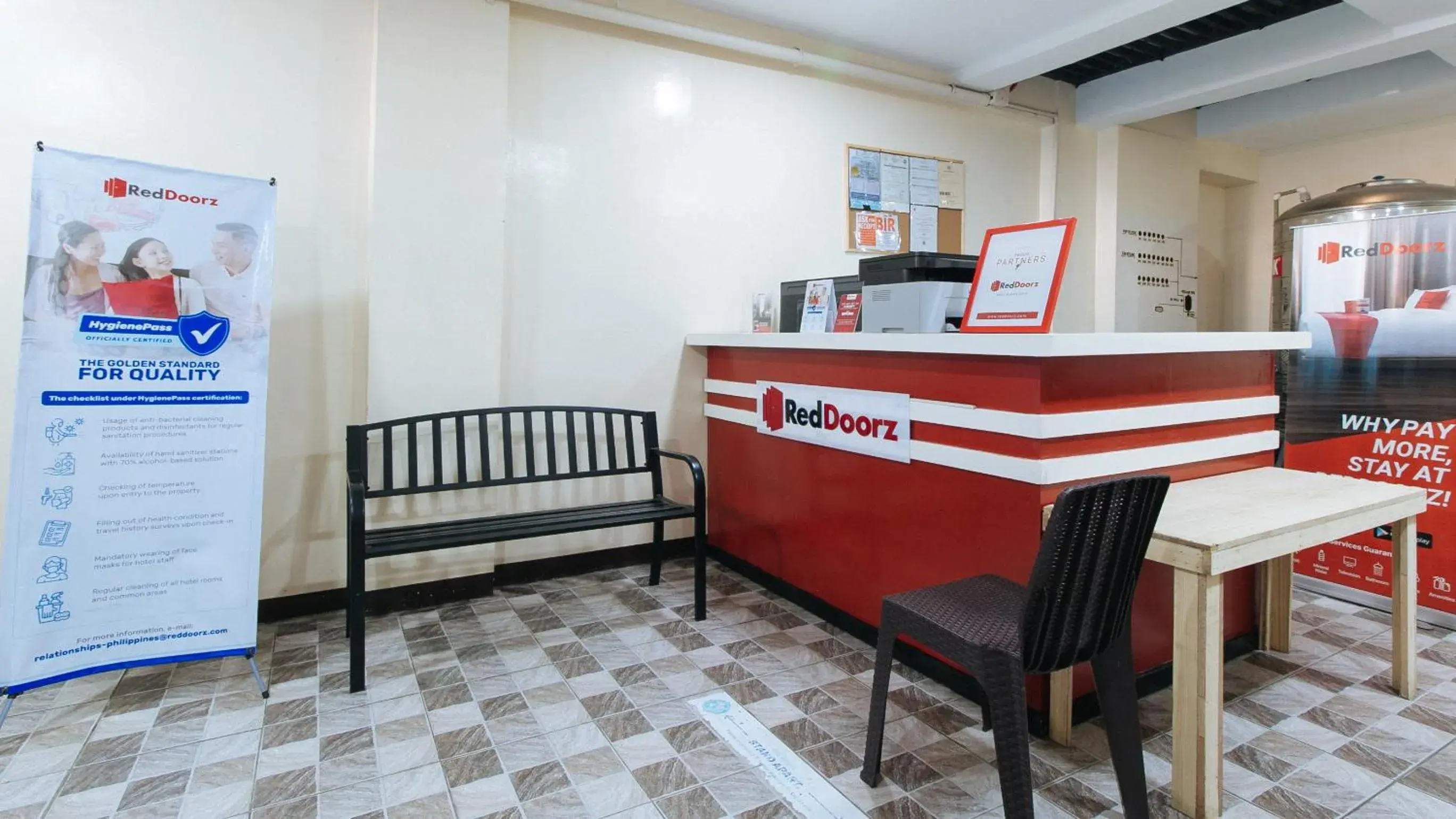 Lobby or reception in RedDoorz Plus near Uptown BGC Mall Lobby or reception in RedDoorz Plus near Uptown BGC Mall