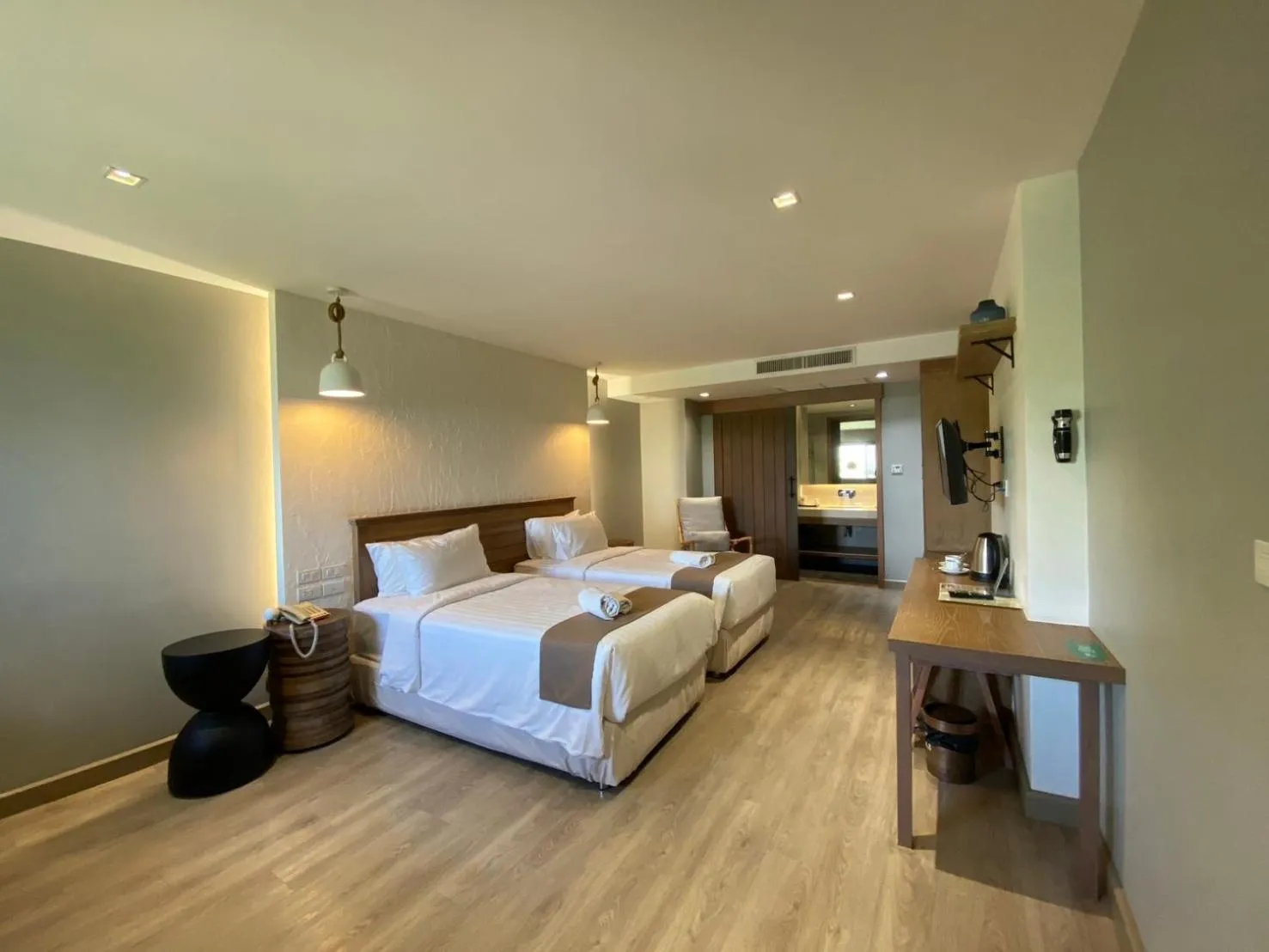 Bed in Saksiam Lakeside Resort