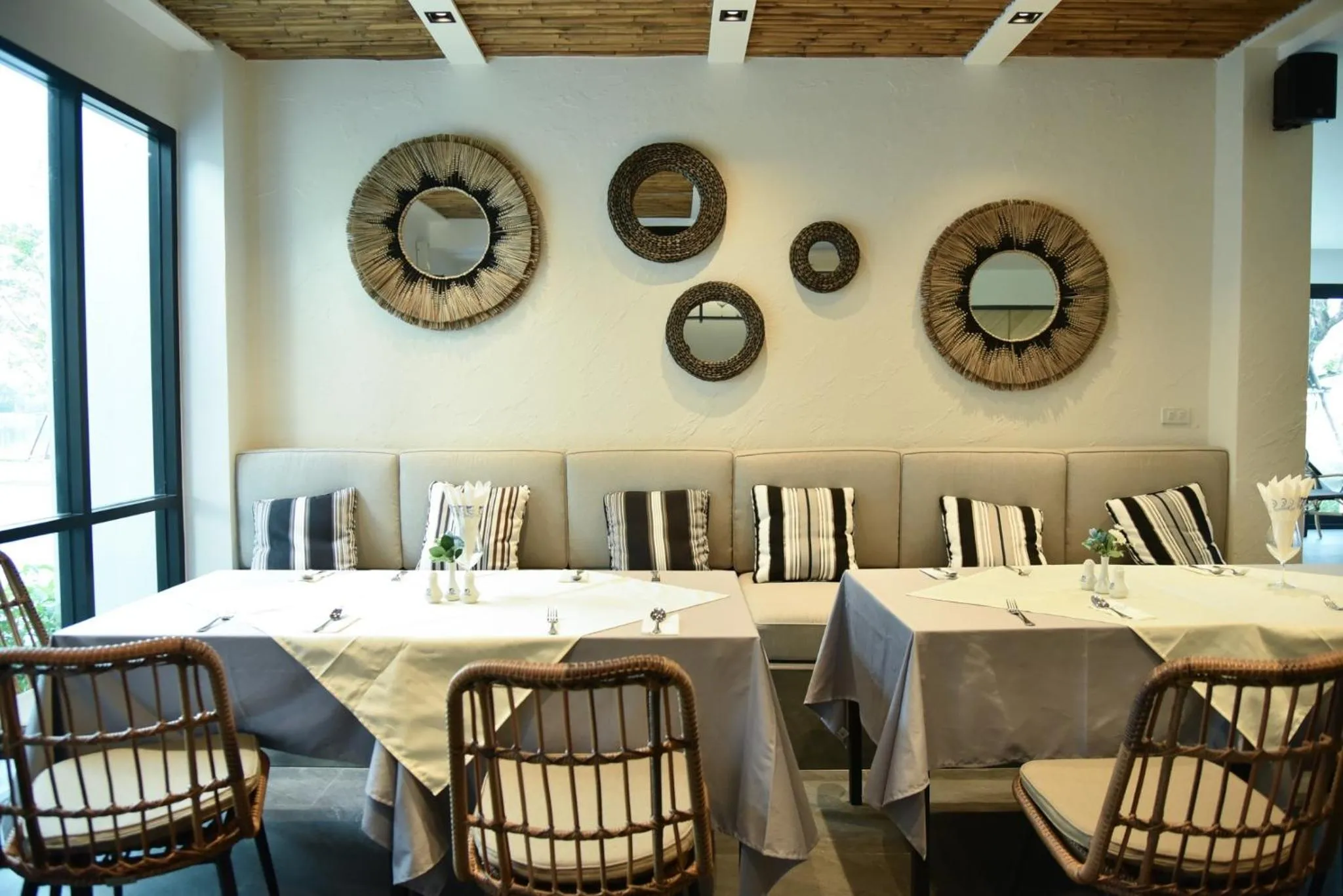 Saksiam Lakeside Resort