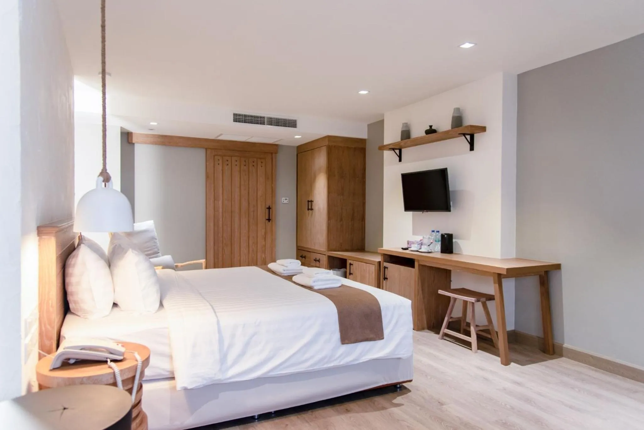 Bed in Saksiam Lakeside Resort