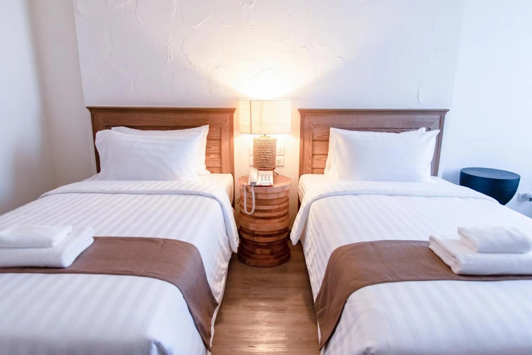 Bed in Saksiam Lakeside Resort