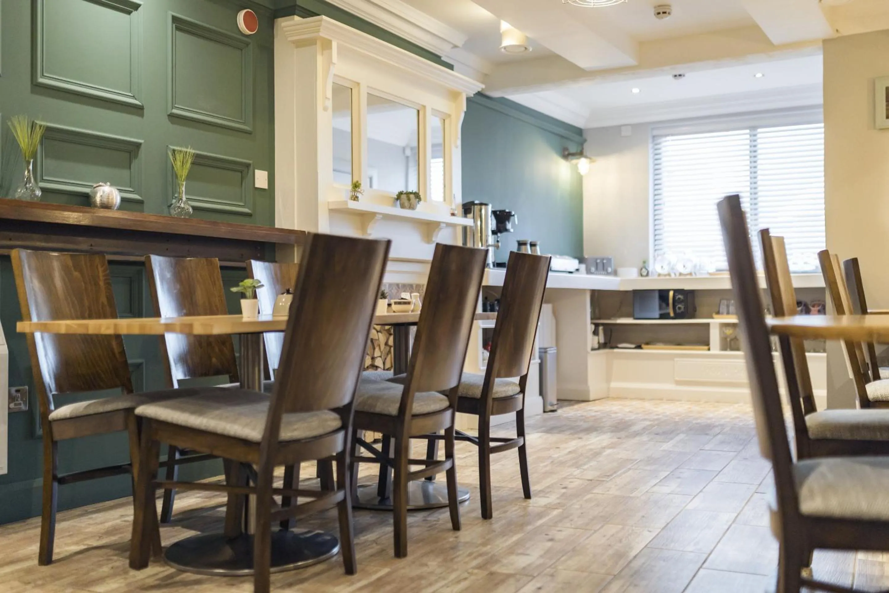 Dining area in Port 56