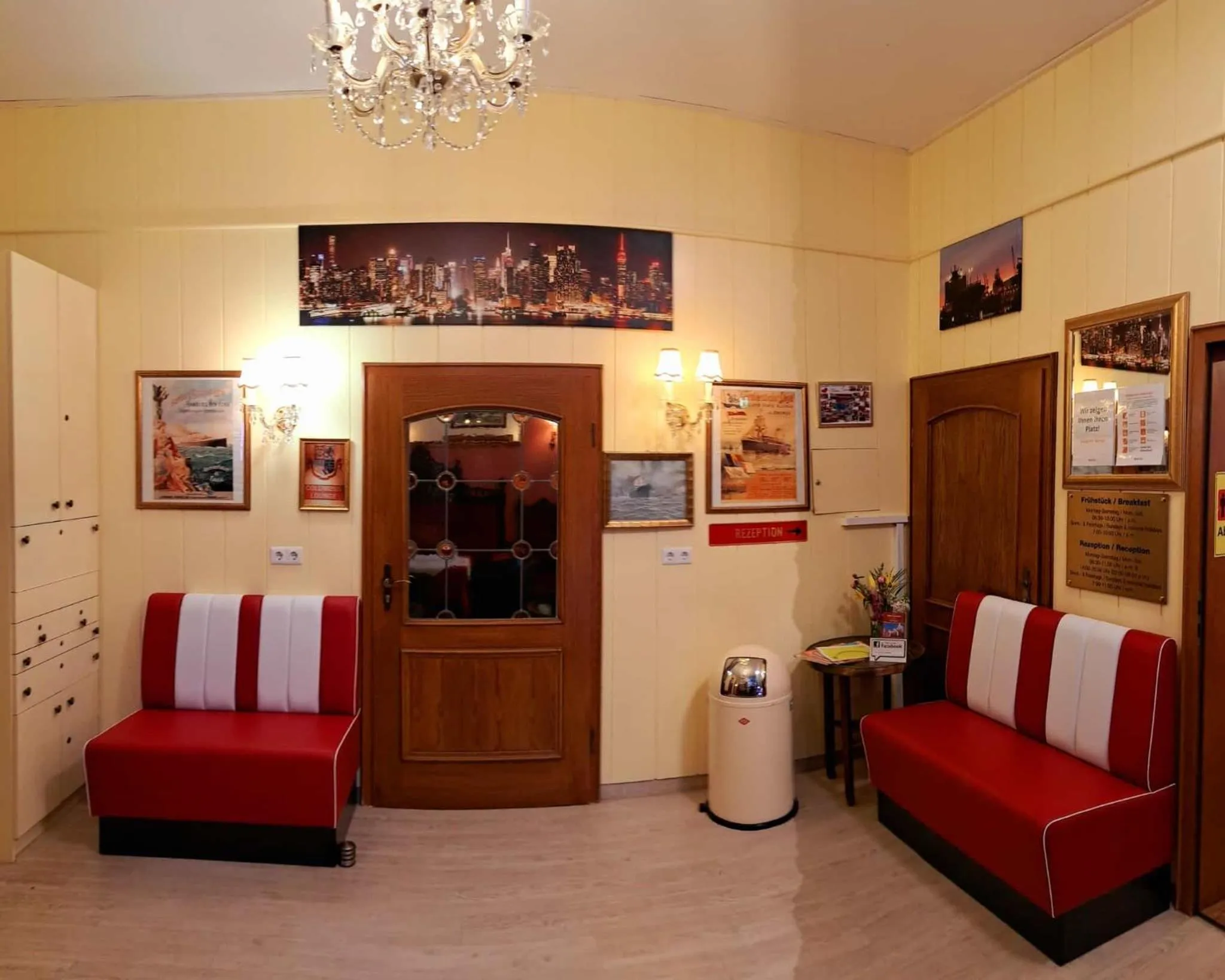 Seating area in Hotel Columbus und Glamping