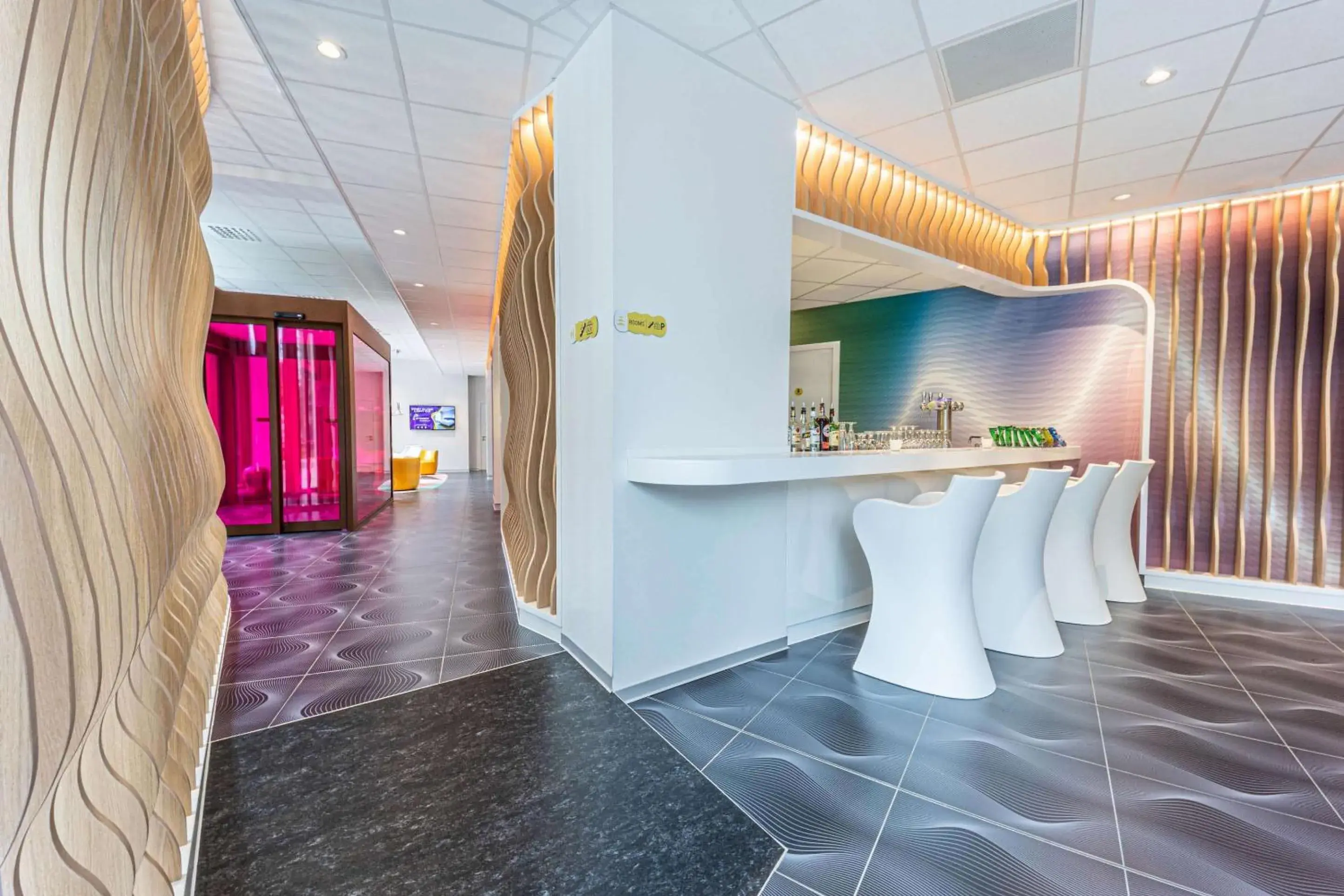 Lounge or bar in Prize by Radisson, Antwerp City Lounge or bar in Prize by Radisson, Antwerp City