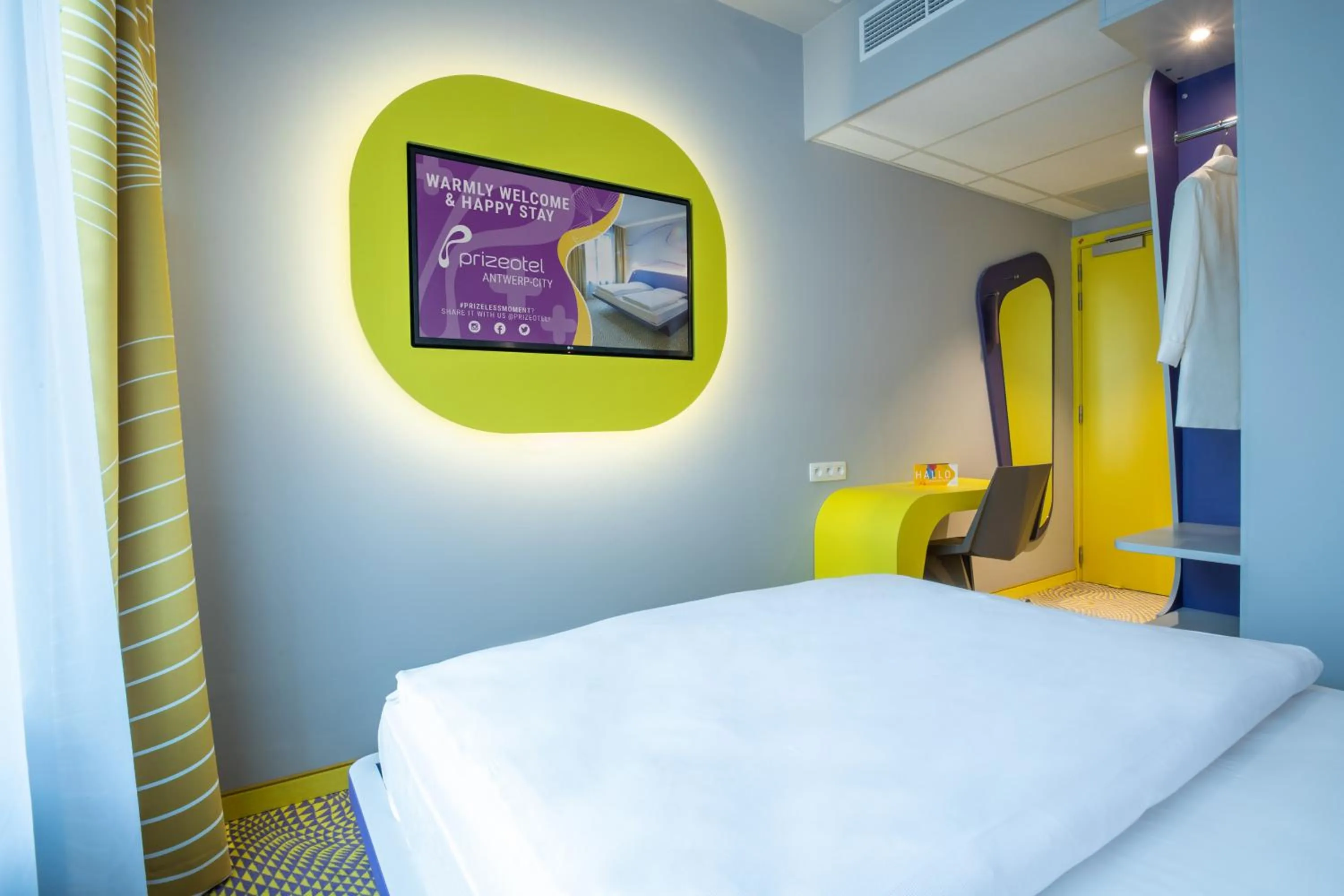 TV and multimedia, Bed in Prize by Radisson, Antwerp City
