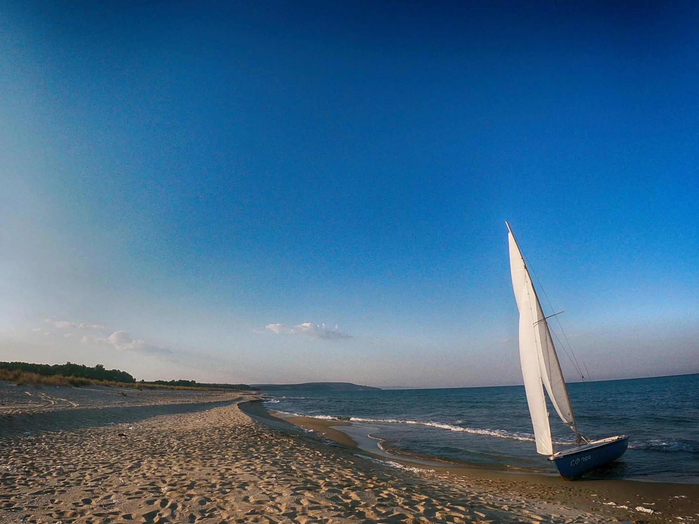 Beach in Weißer Schwan Белият лебед