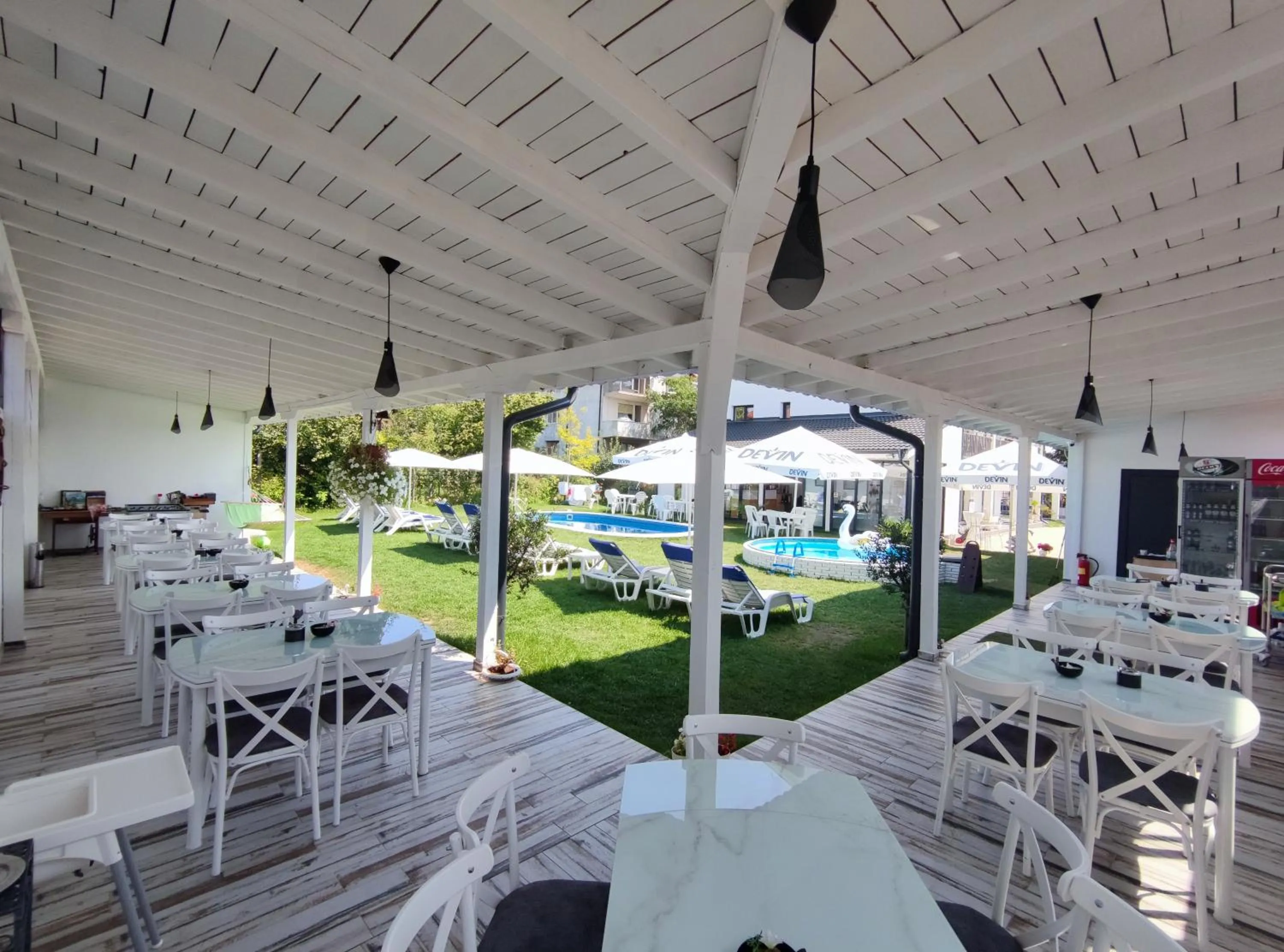 Restaurant/places to eat in Weißer Schwan Белият лебед