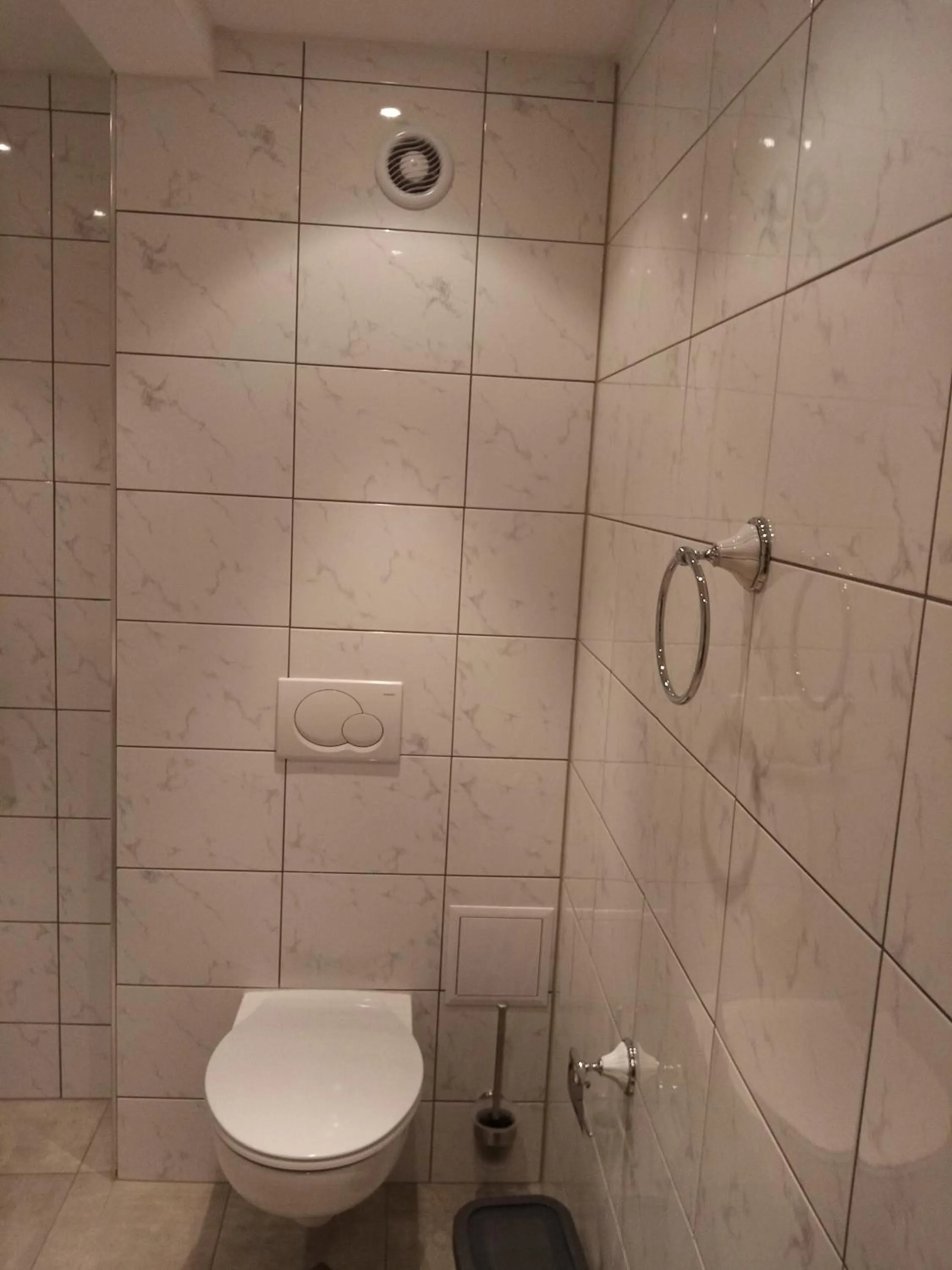 Bathroom in Weißer Schwan Белият лебед
