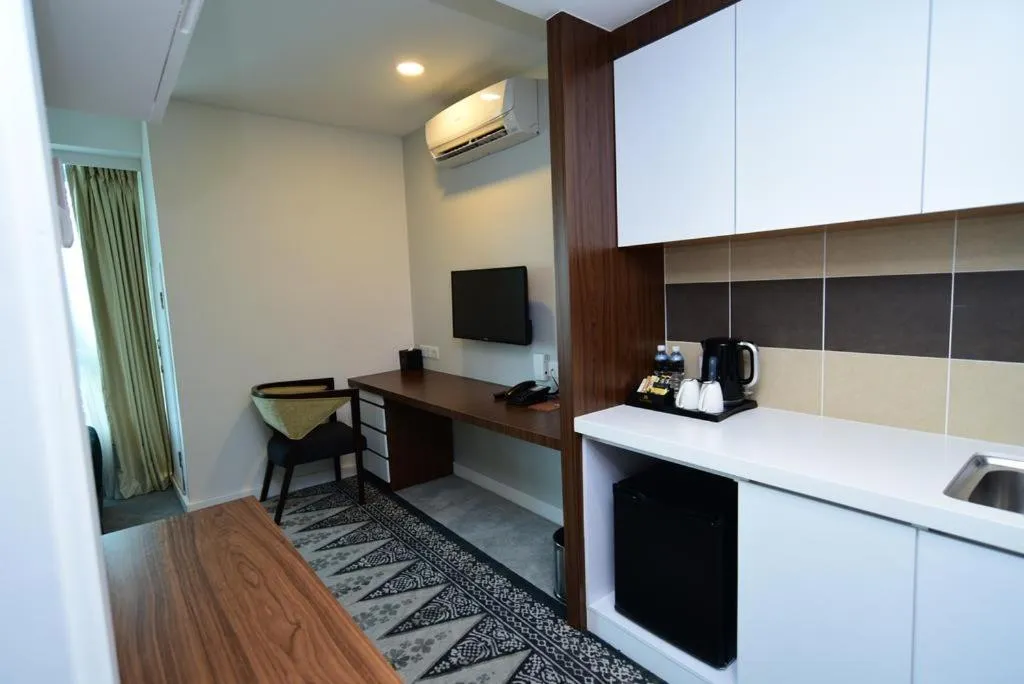 UTM Hotel & Residence