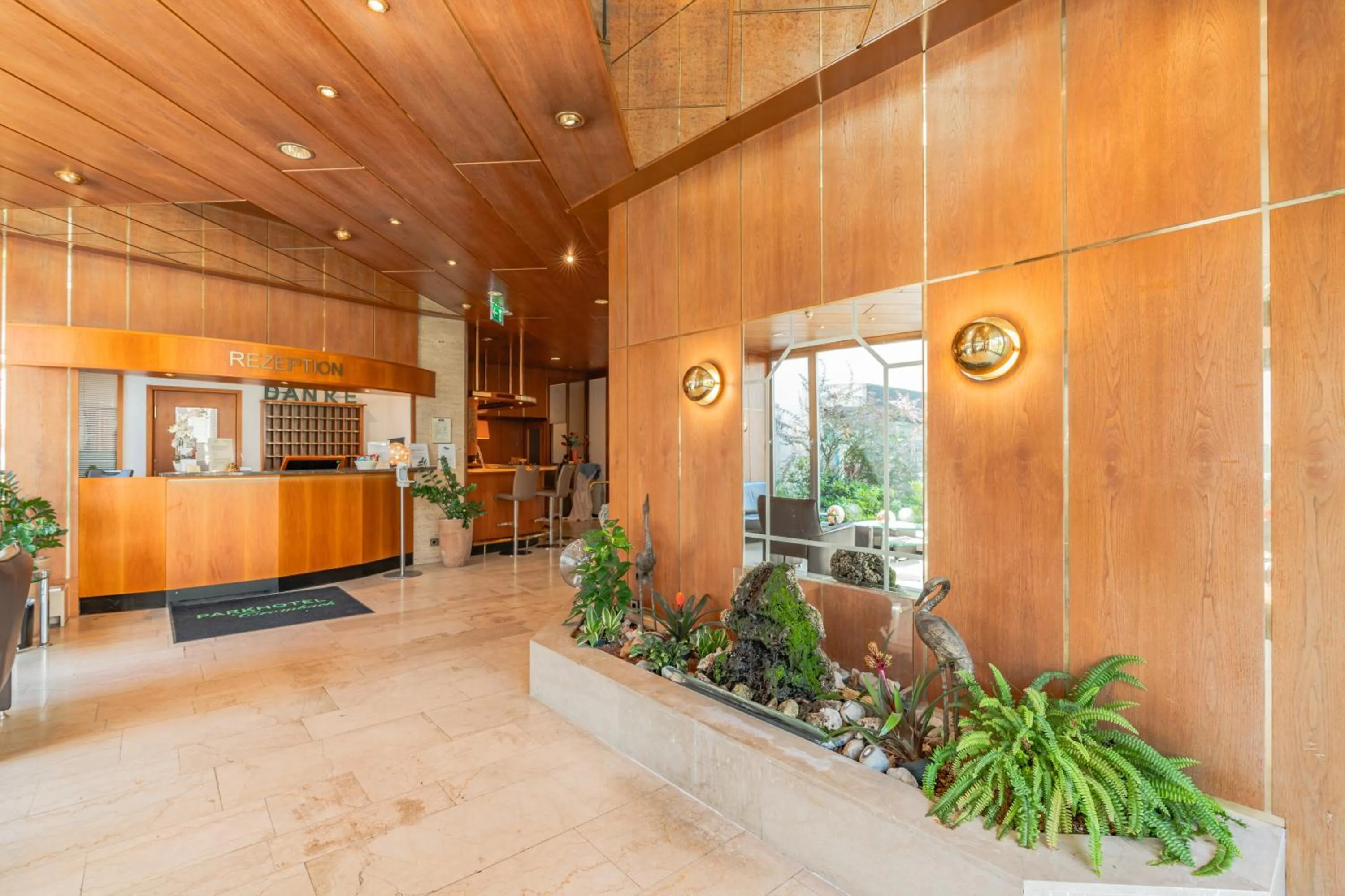 Lobby or reception in Parkhotel Crombach