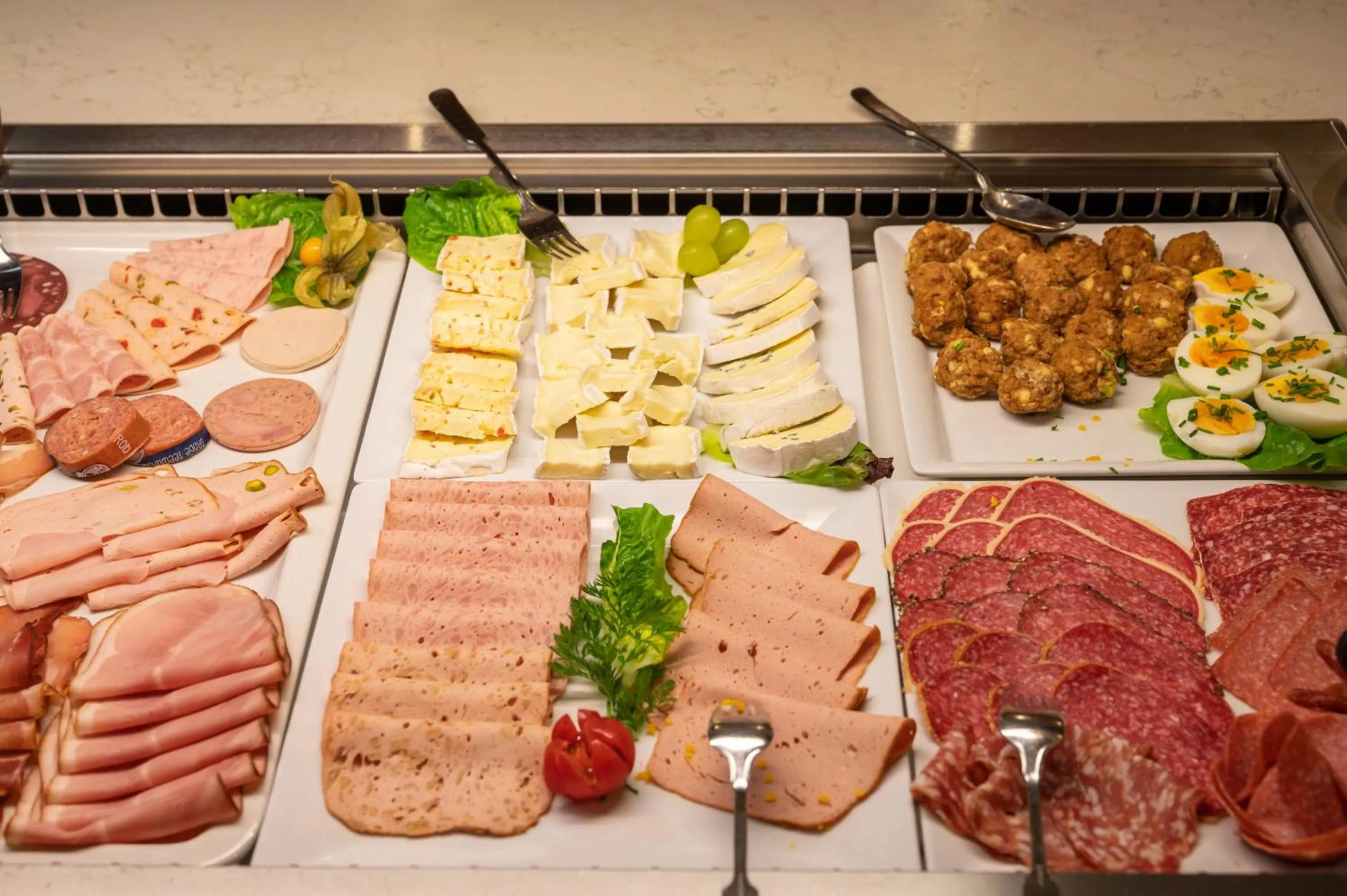 Breakfast in Hotel Weinbauer