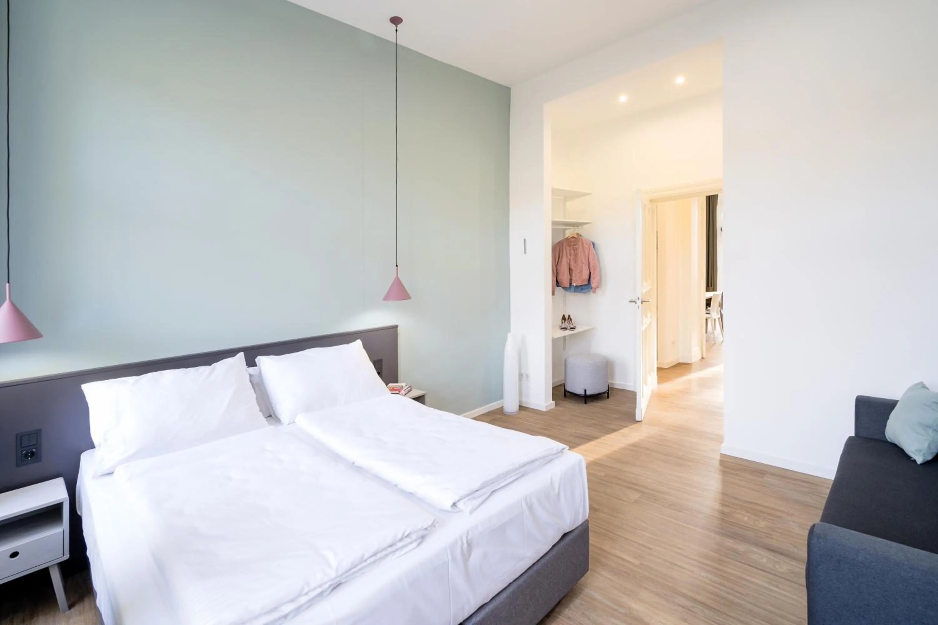 Bedroom, Bed in BENSIMON apartments Mitte/Wedding