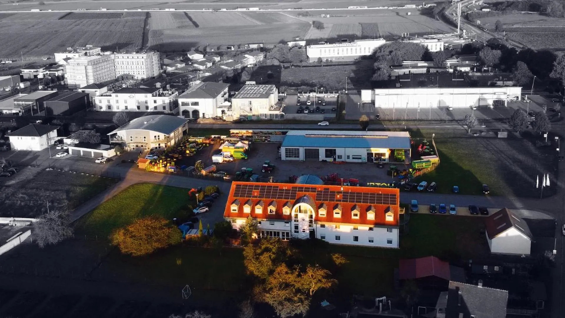 Bird's eye view in Hotel SunParc - SHUTTLE zum Europa-Park Rust 4km & Rulantica 2km