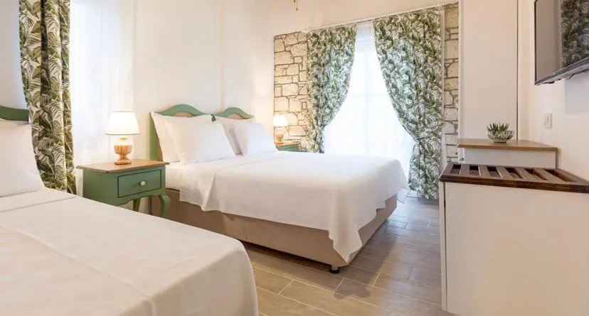 Pool view, Bed in Melekaki Alaçatı