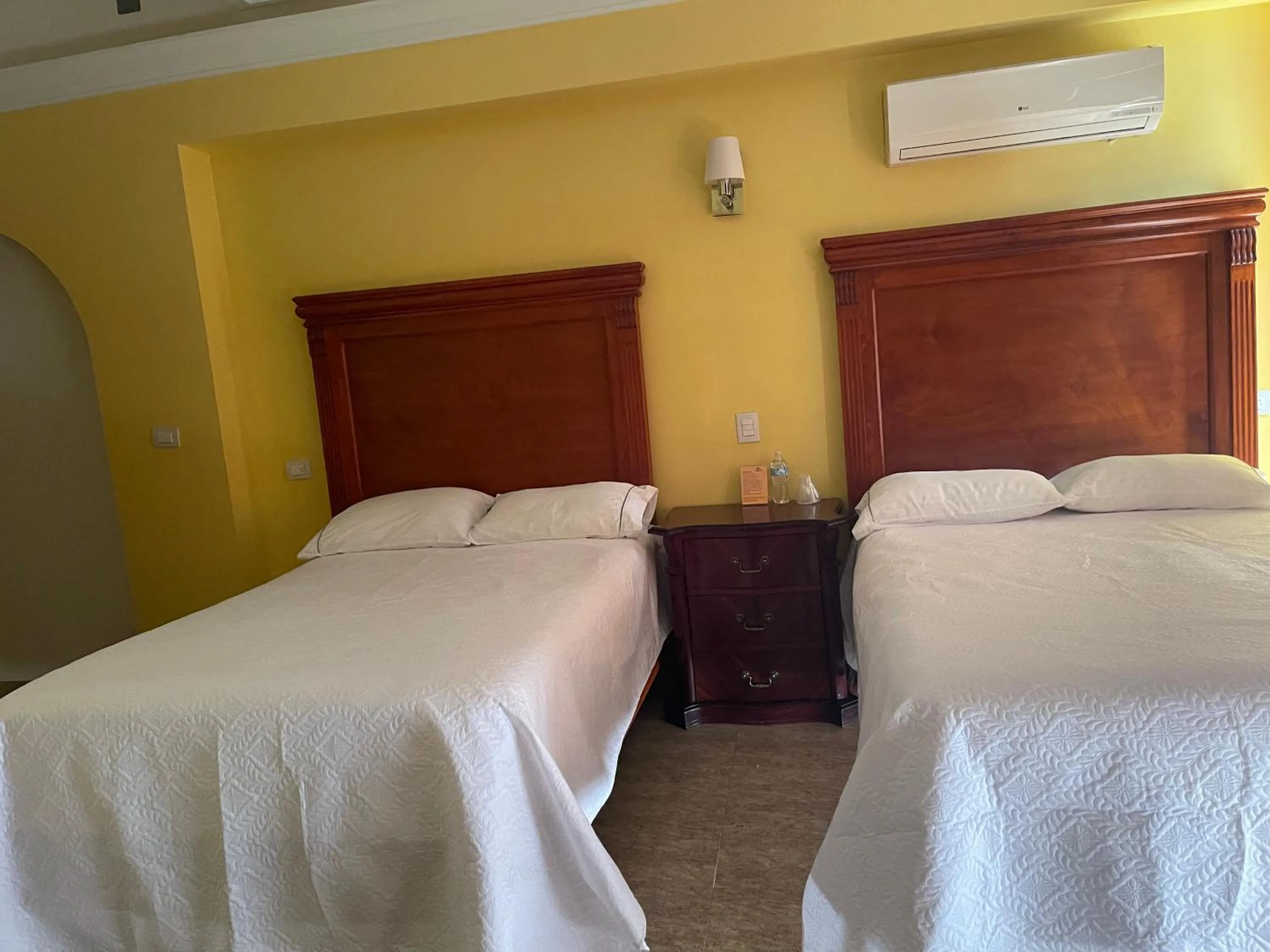 Bed in Hotel la finca