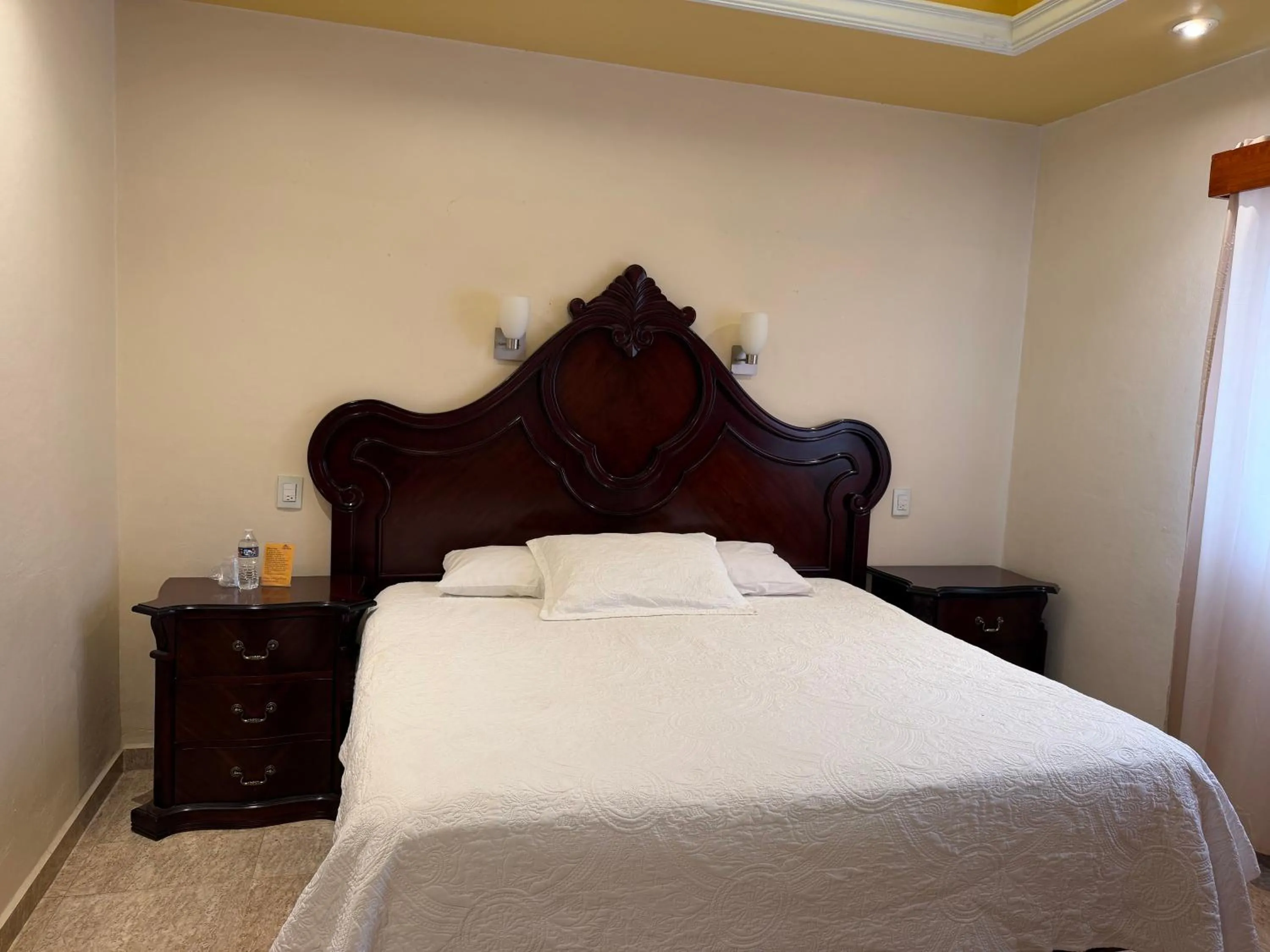 Bed in Hotel la finca