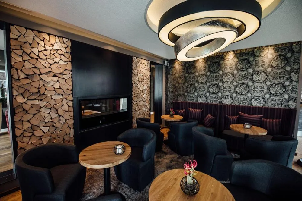 Lounge or bar in Hotel Schmachtendorf