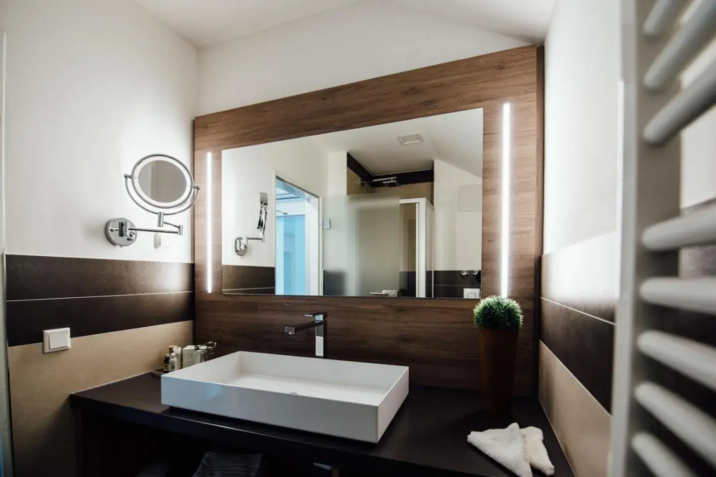 Bathroom in Hotel Schmachtendorf Bathroom in Hotel Schmachtendorf