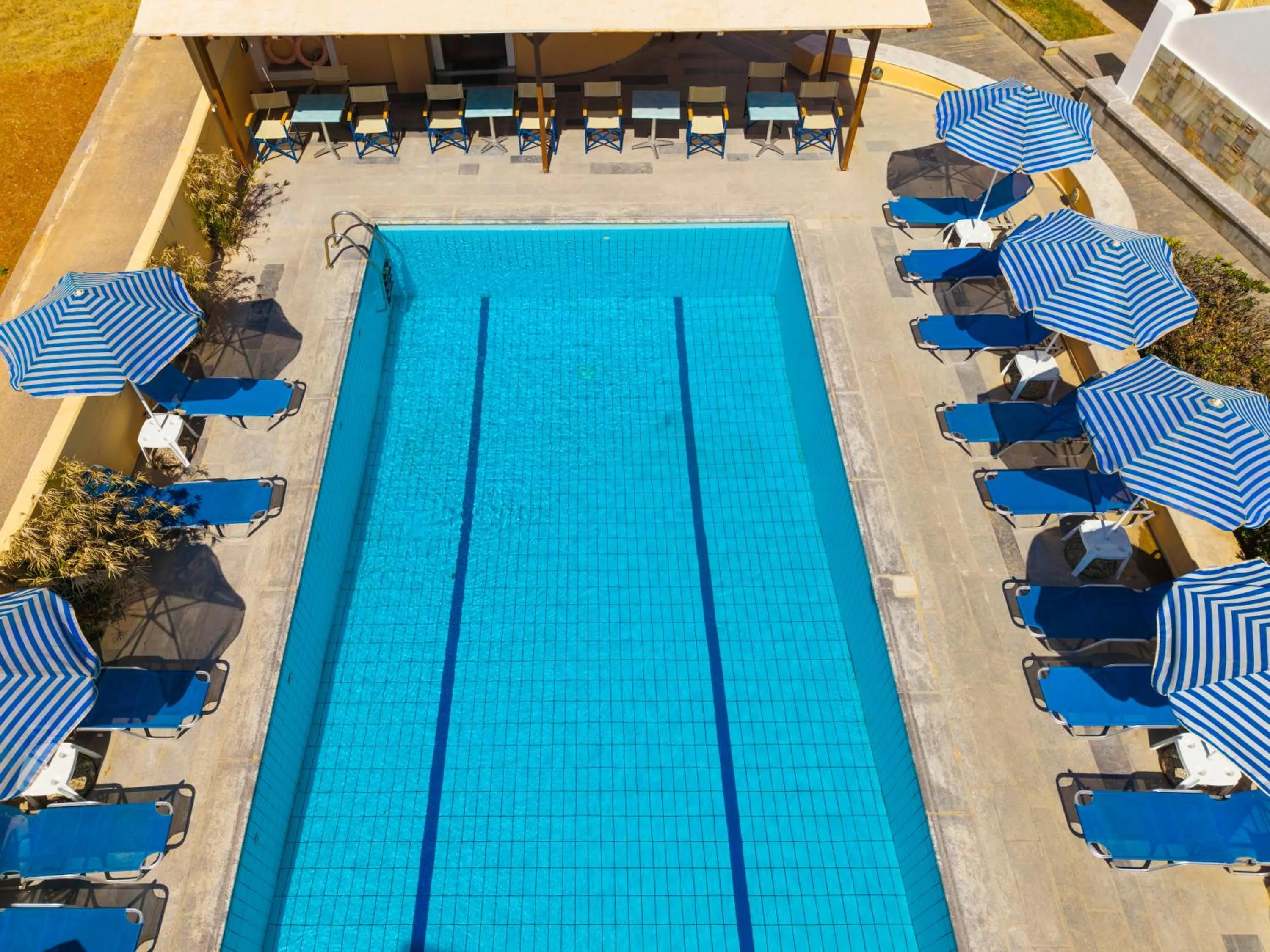 Niros Beachfront Aparthotel