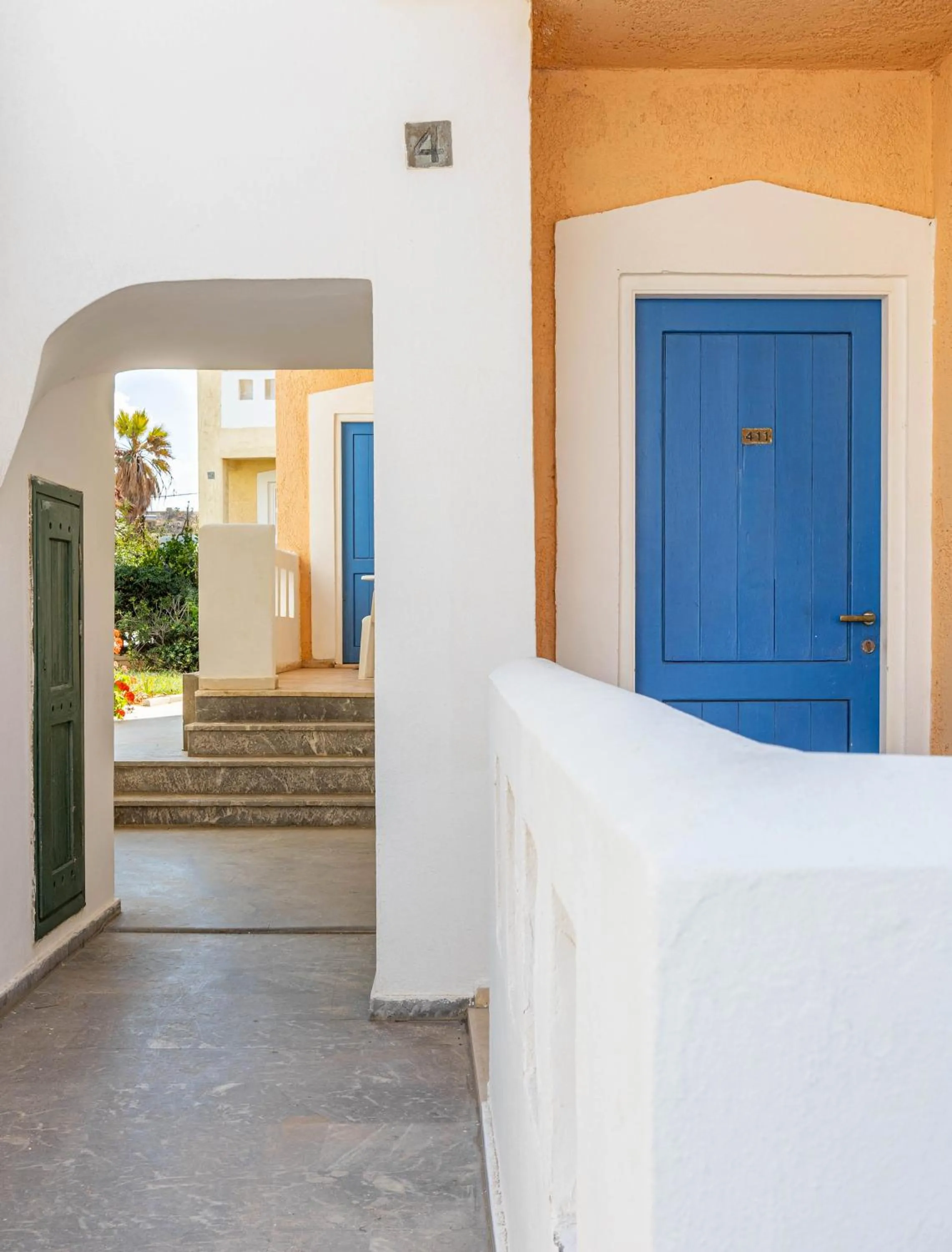 Niros Beachfront Aparthotel