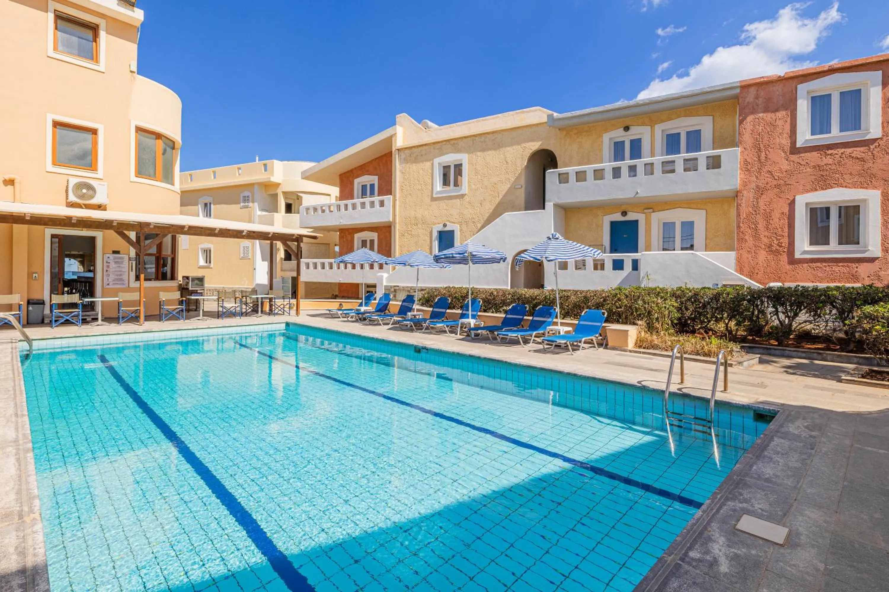Niros Beachfront Aparthotel