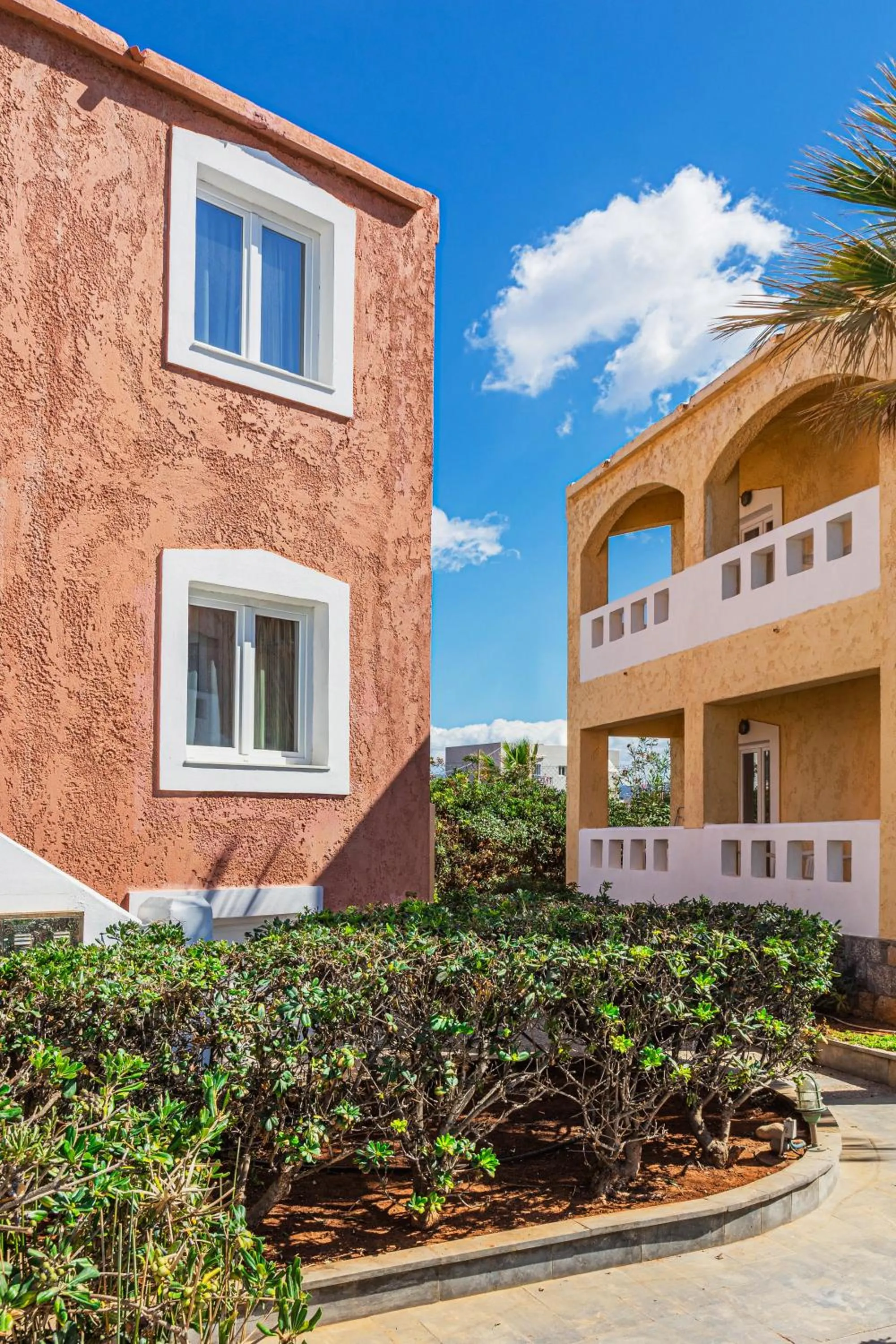 Niros Beachfront Aparthotel