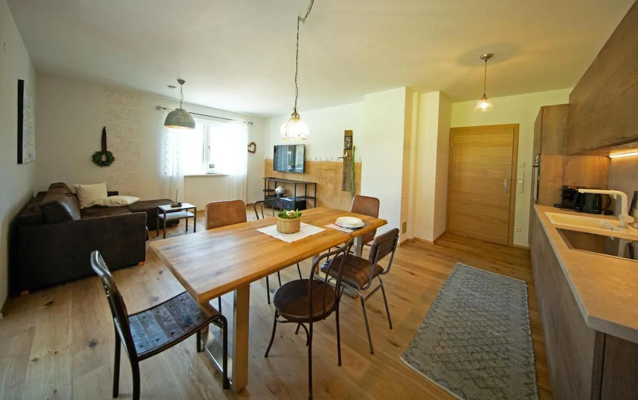 Living room in Ferienwohnungen Waltraud Trinker, Haus