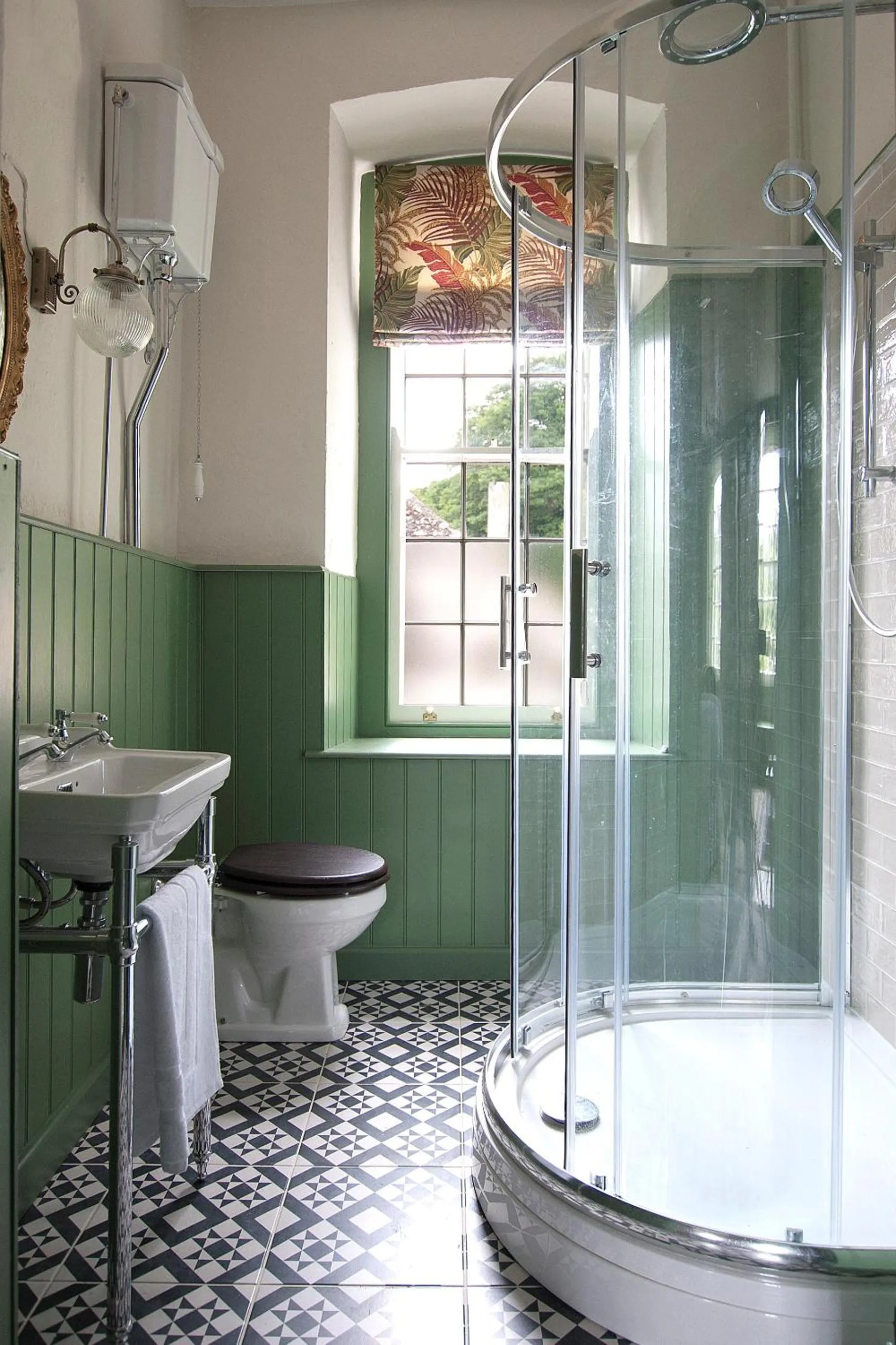 Shower in The Great House B&B