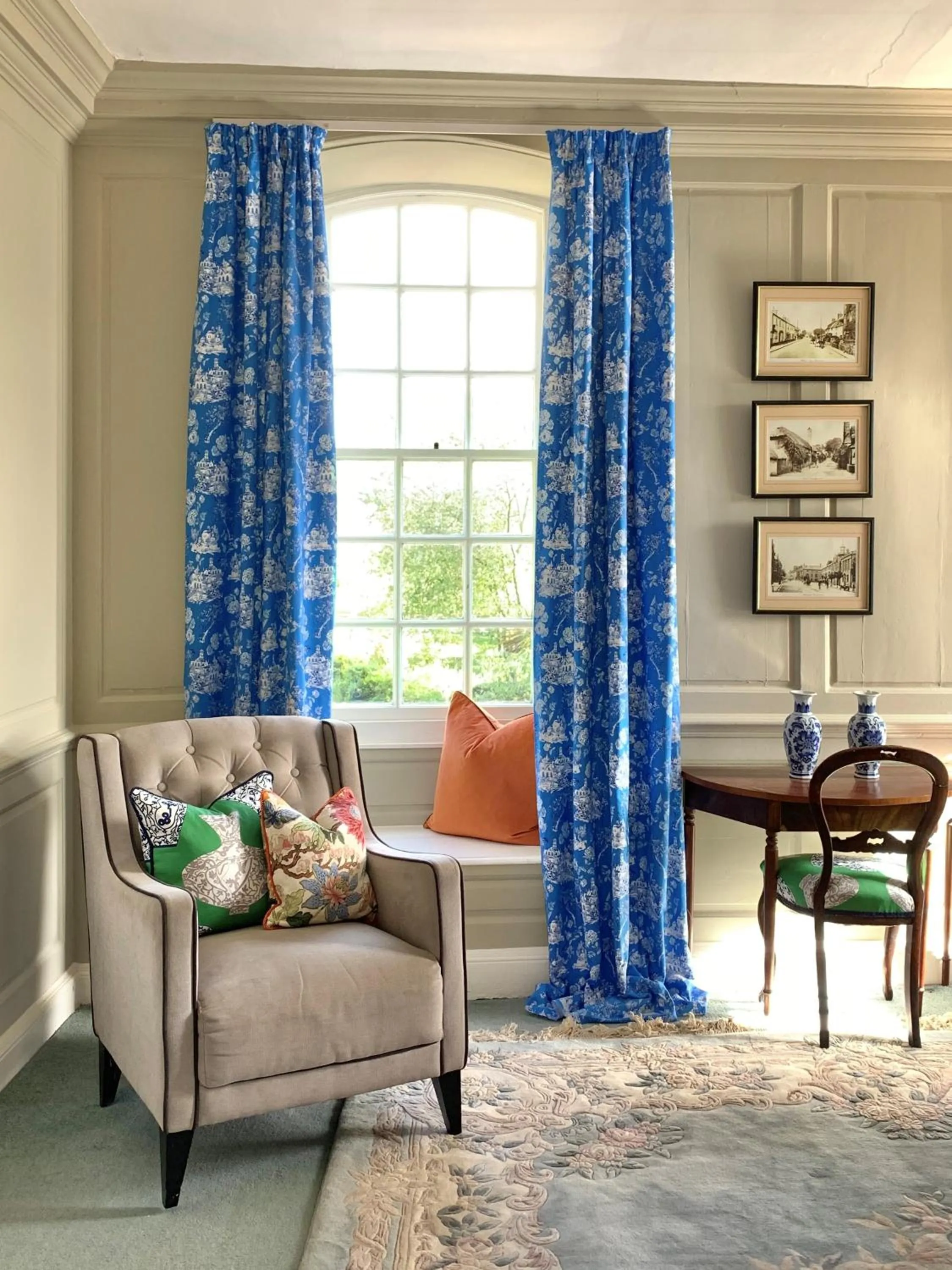 Seating area in The Great House B&B