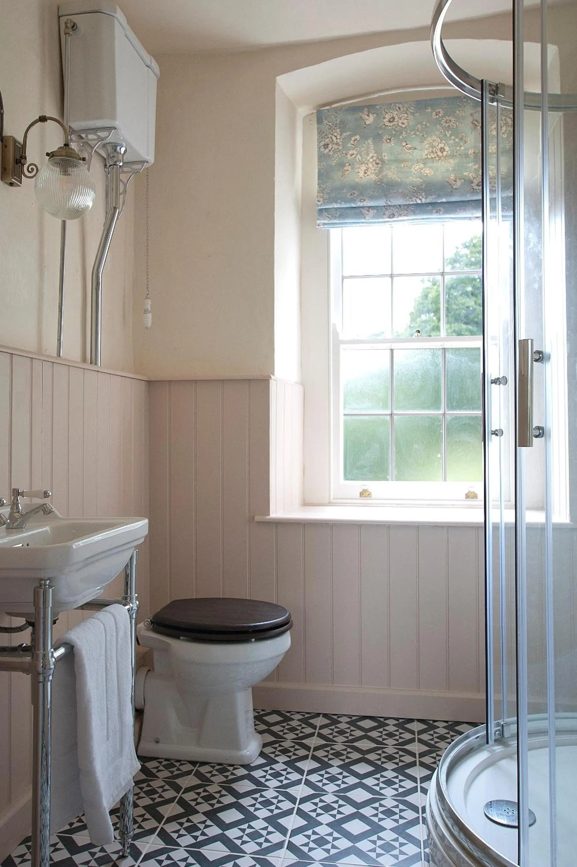 Shower in The Great House B&B