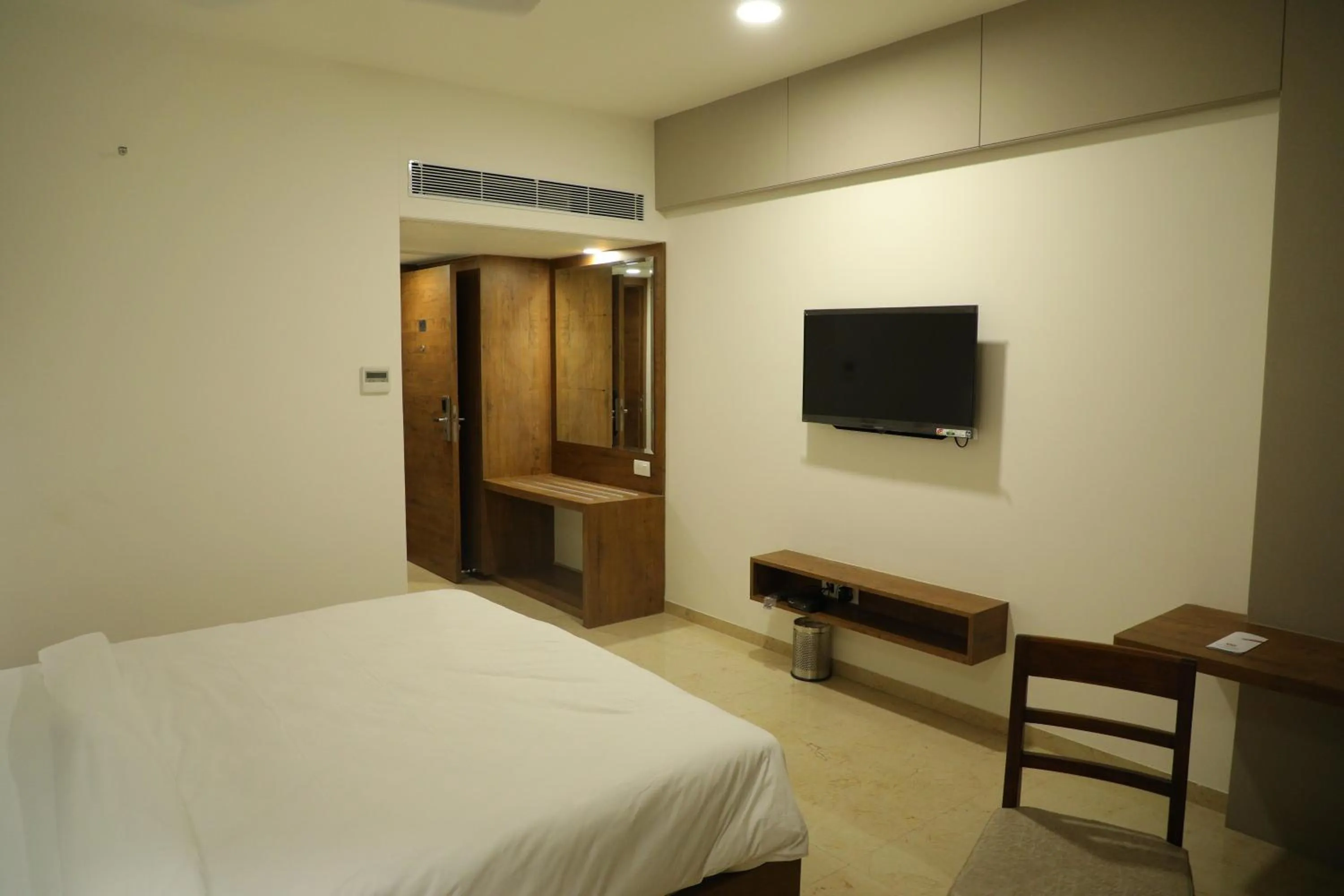 Bed in VITS The Somnath Gateway