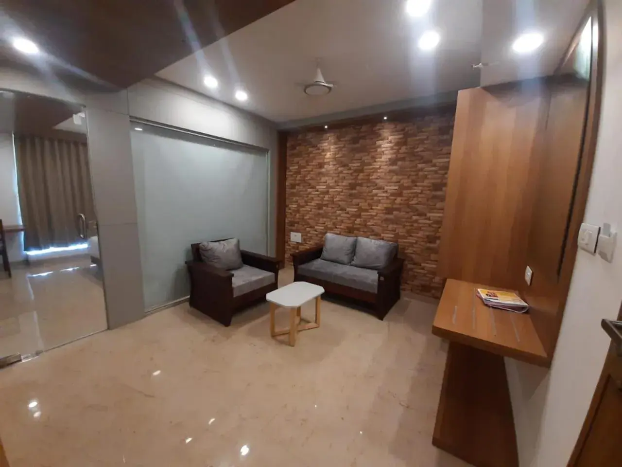 King Suite Room in VITS The Somnath Gateway King Suite Room in VITS The Somnath Gateway